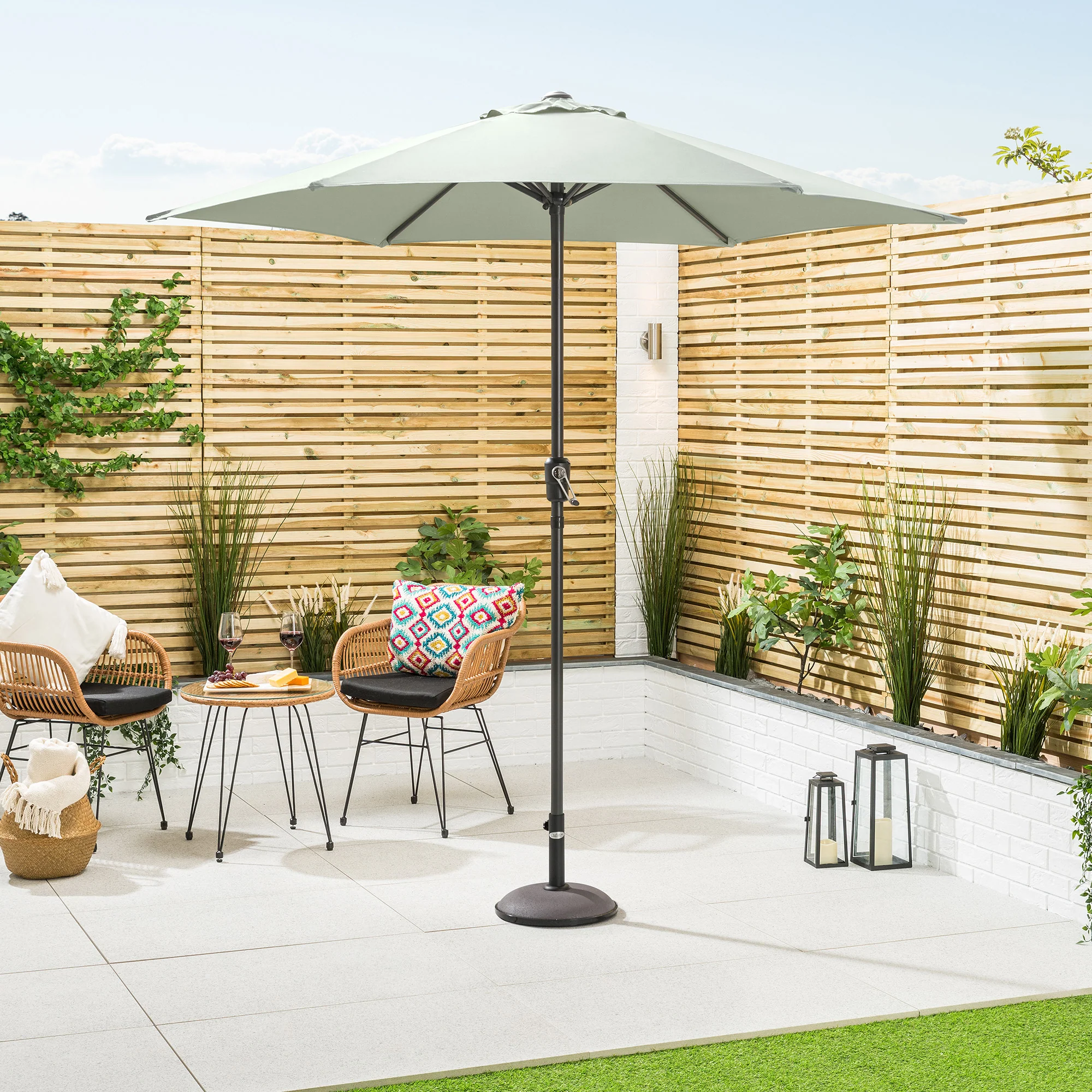 Parasol with Crank – 2.4m - Image 4