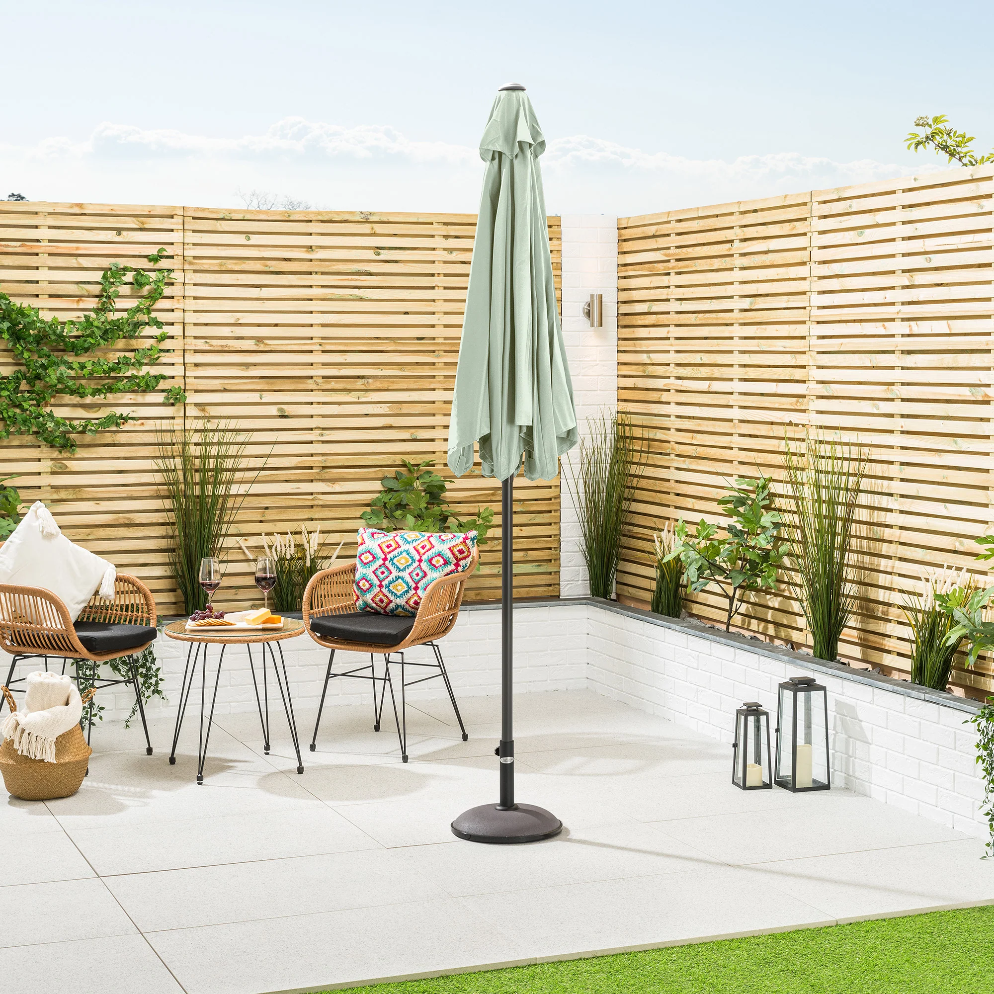 Parasol with Crank – 2.4m - Image 5