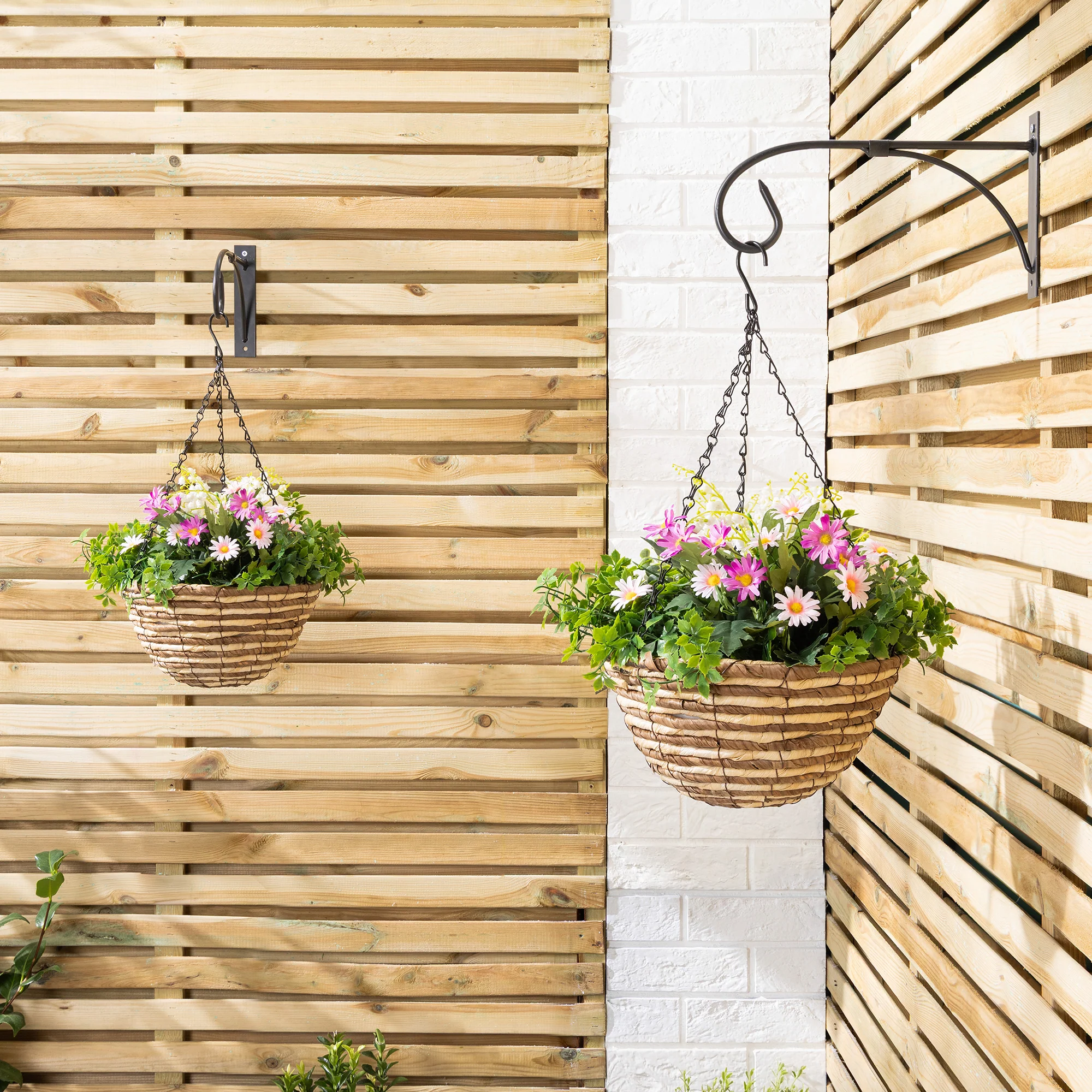 Artificial Daisy Hanging Basket - Image 8