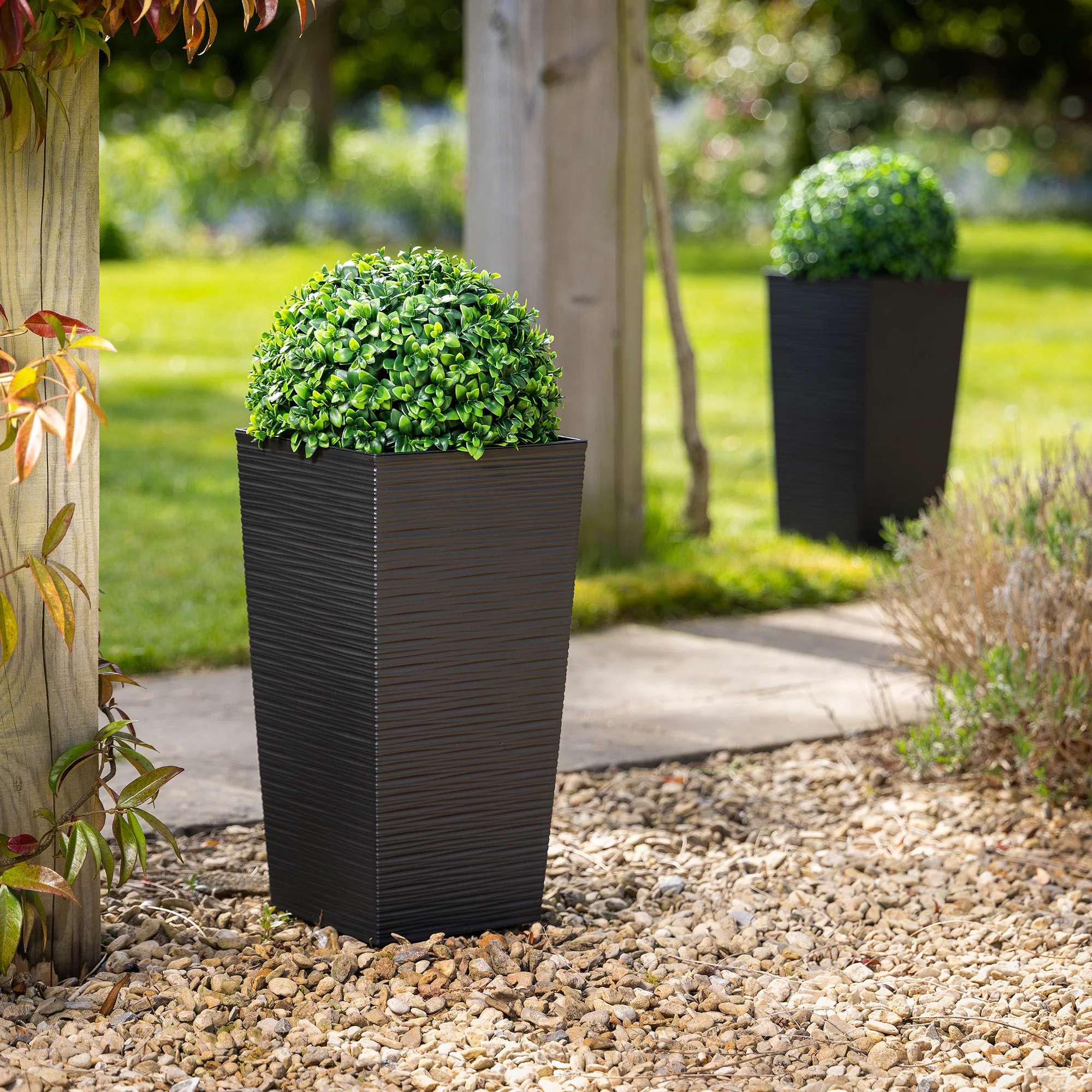 Artificial Laurel Topiary Balls – 2 Pack - Image 3