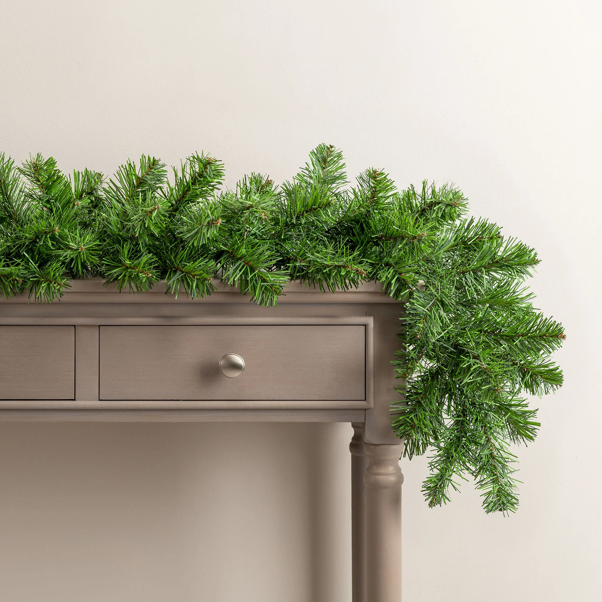 Plain Spruce Christmas Garland - Image 8