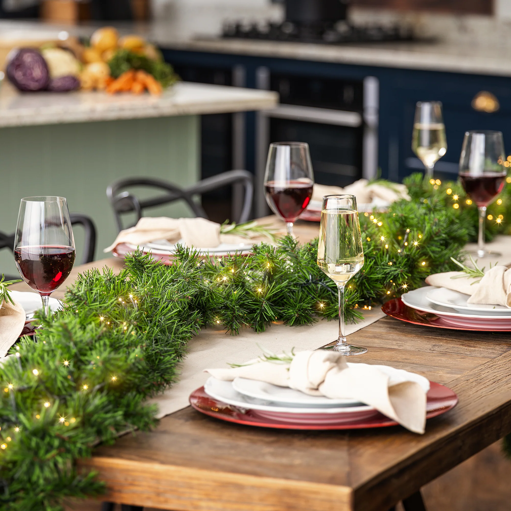 Plain Spruce Christmas Garland - Image 9