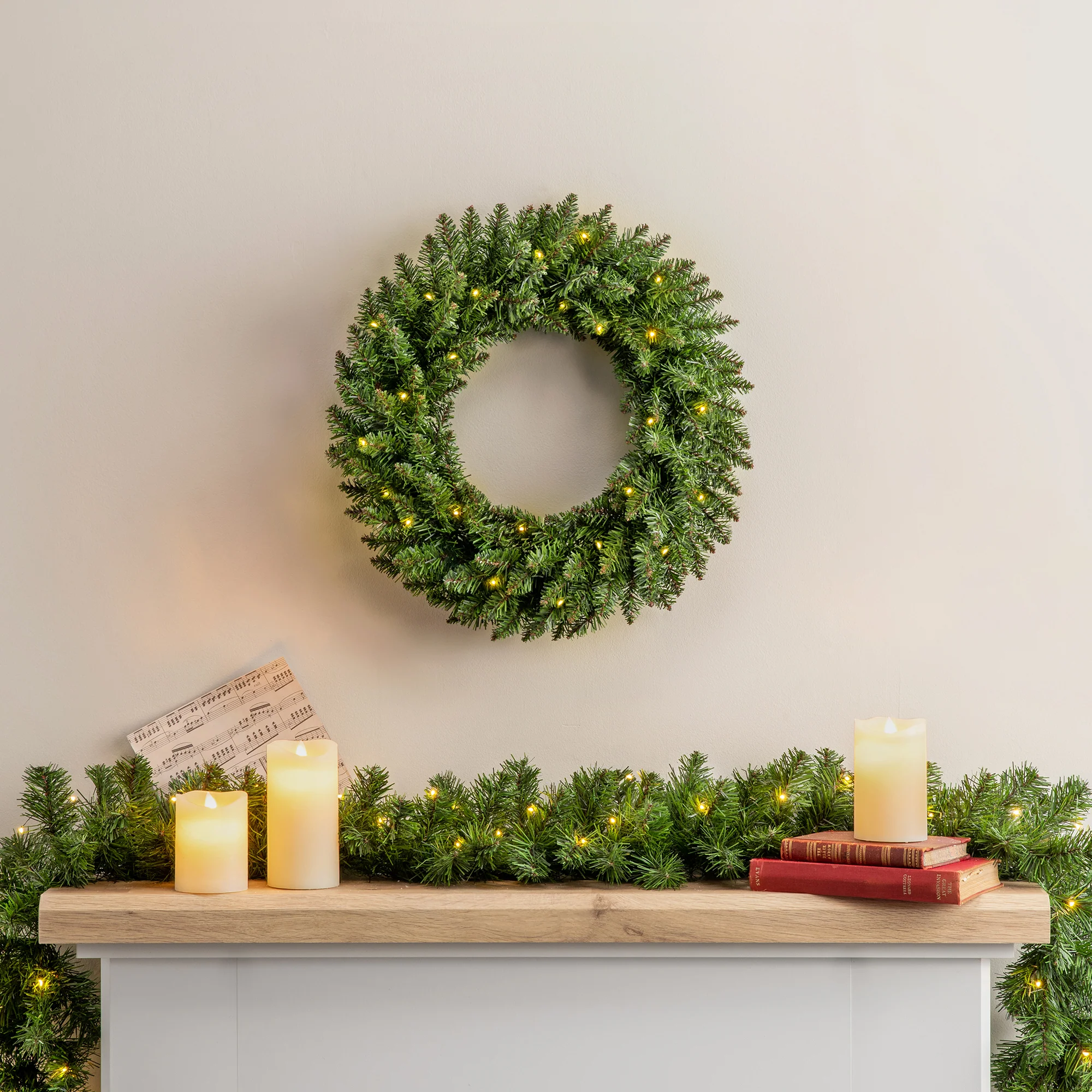 Plain Spruce Christmas Wreath - Image 10