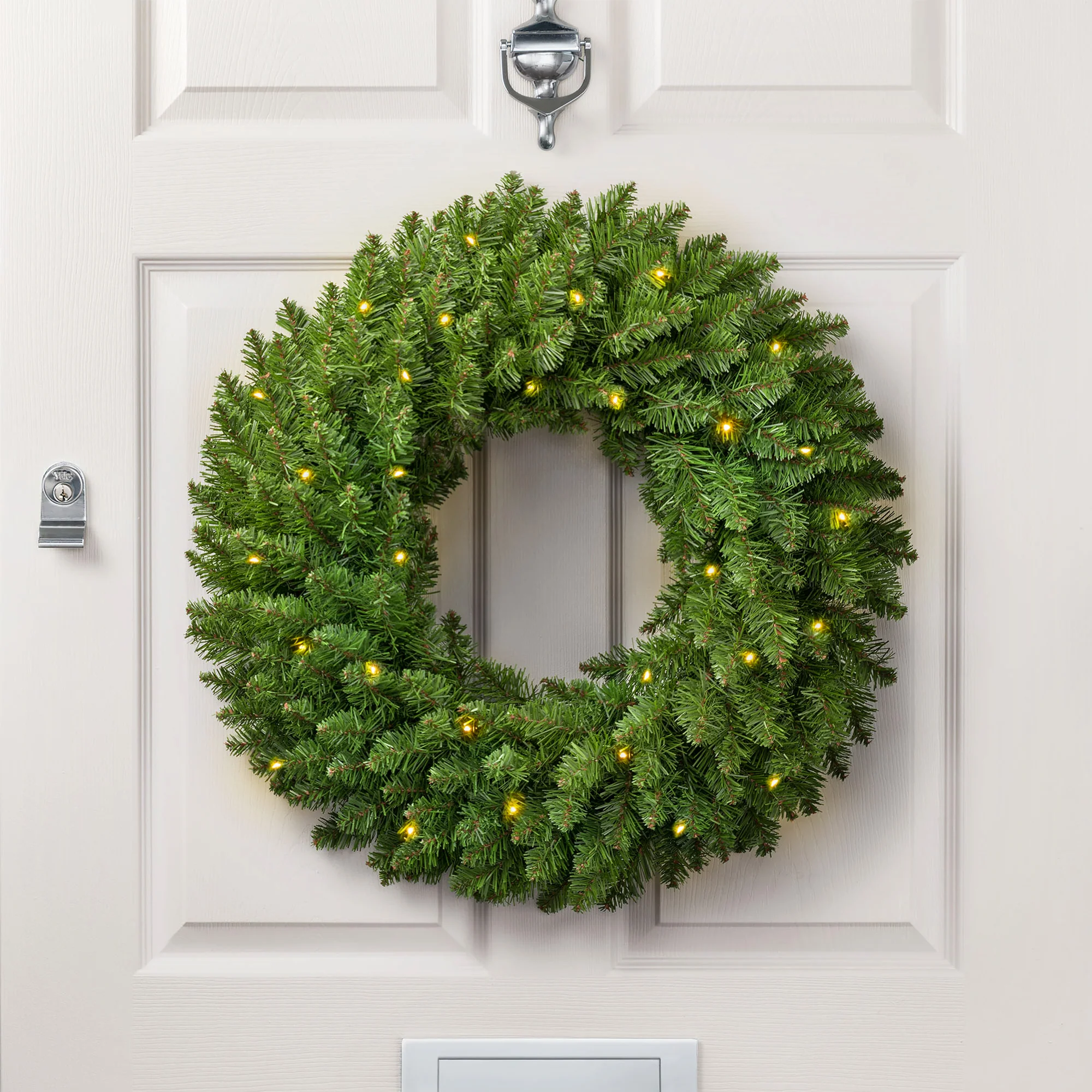 Plain Spruce Christmas Wreath - Image 2