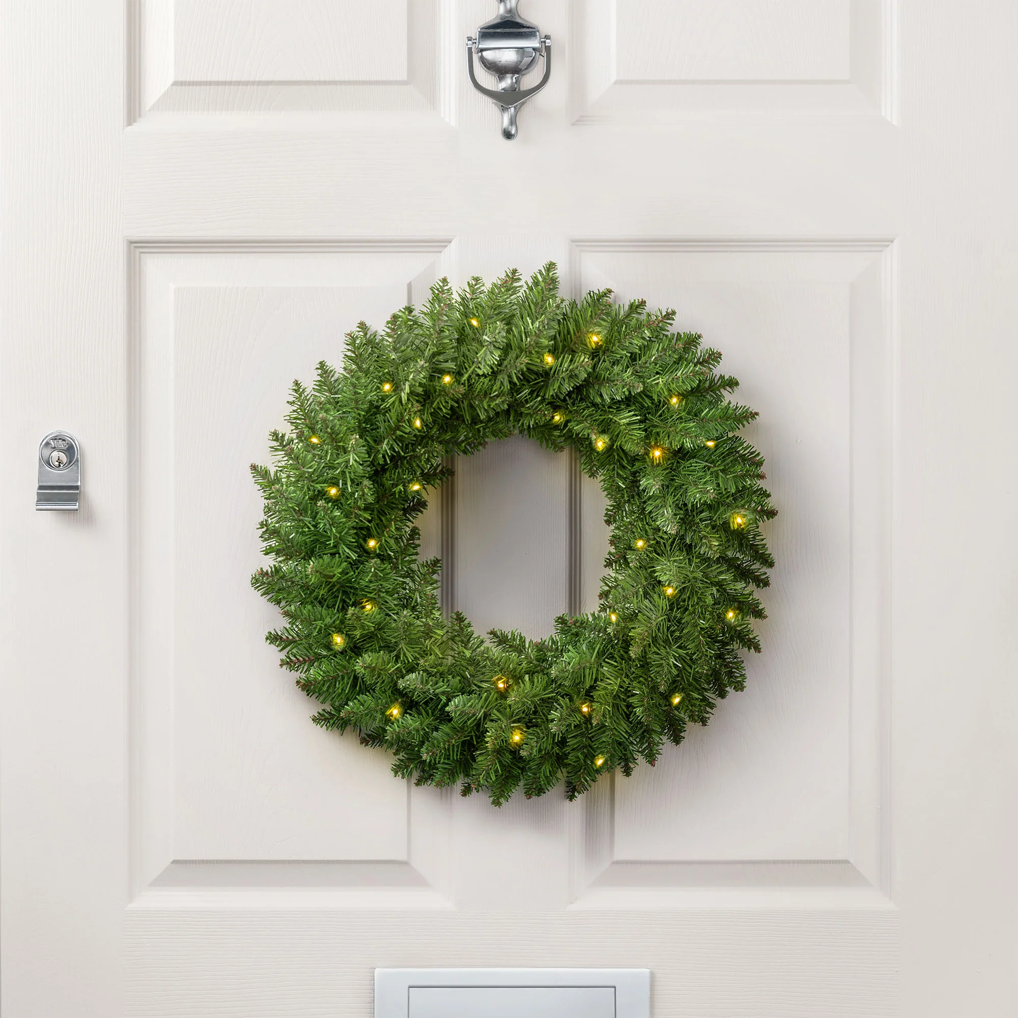 Plain Spruce Christmas Wreath - Image 4