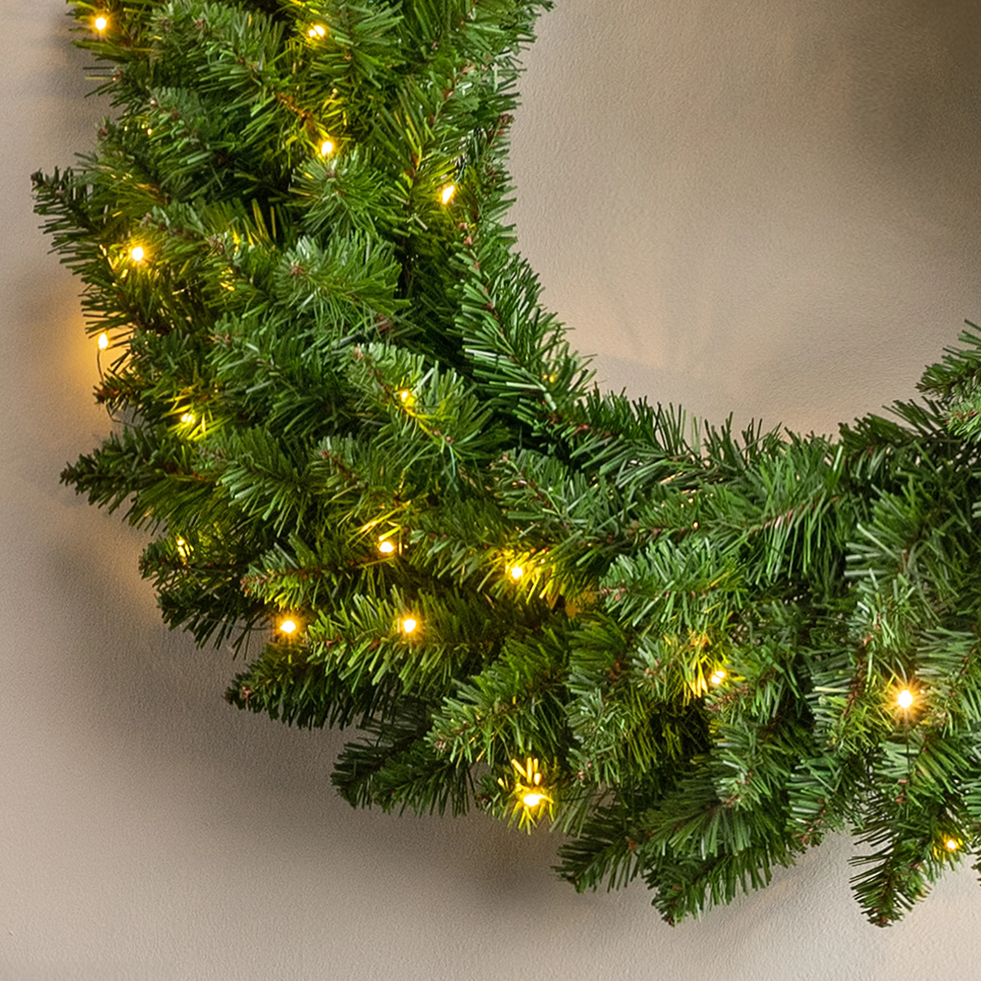 Plain Spruce Christmas Wreath - Image 9