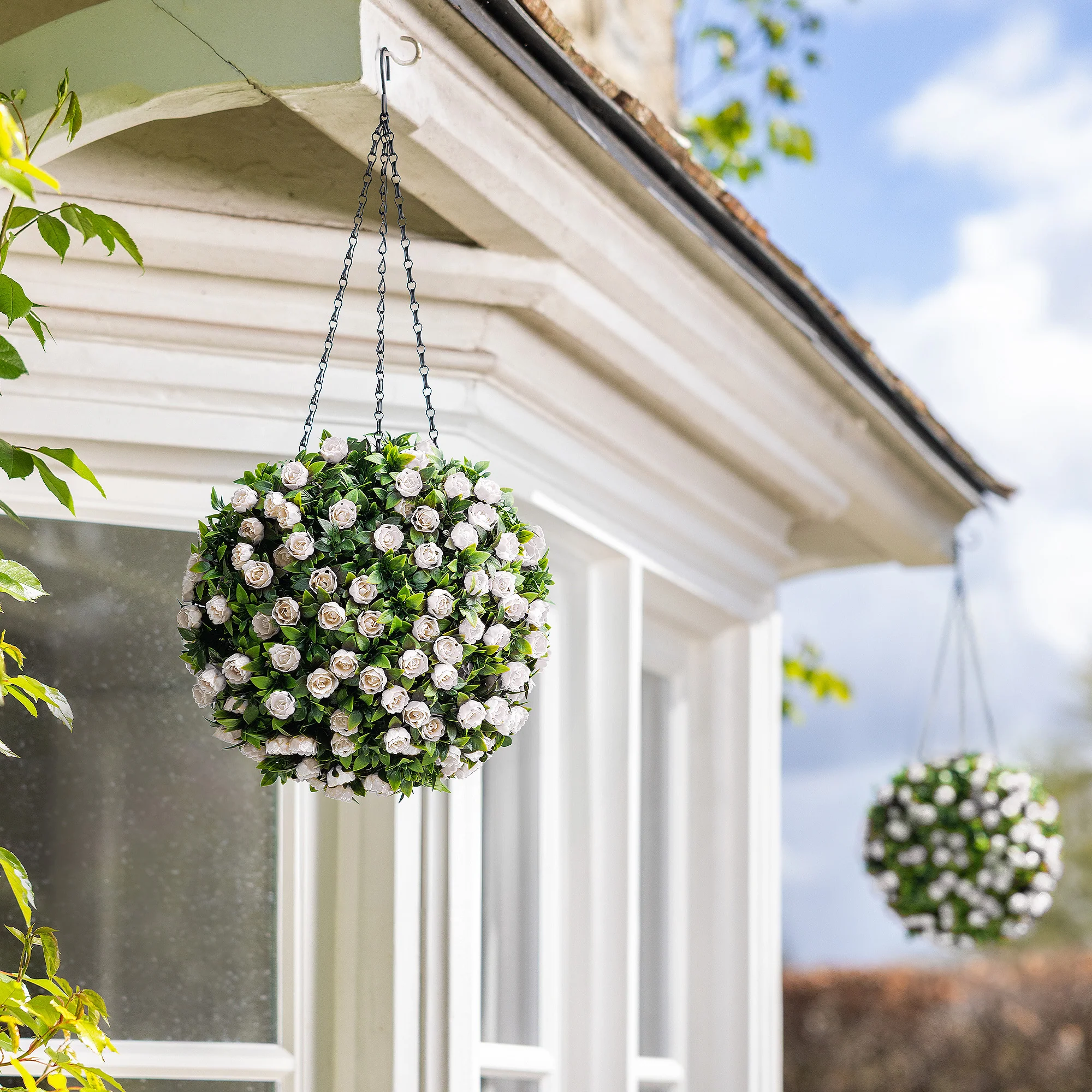 Artificial Rose Topiary Balls – 2 Pack - Image 9