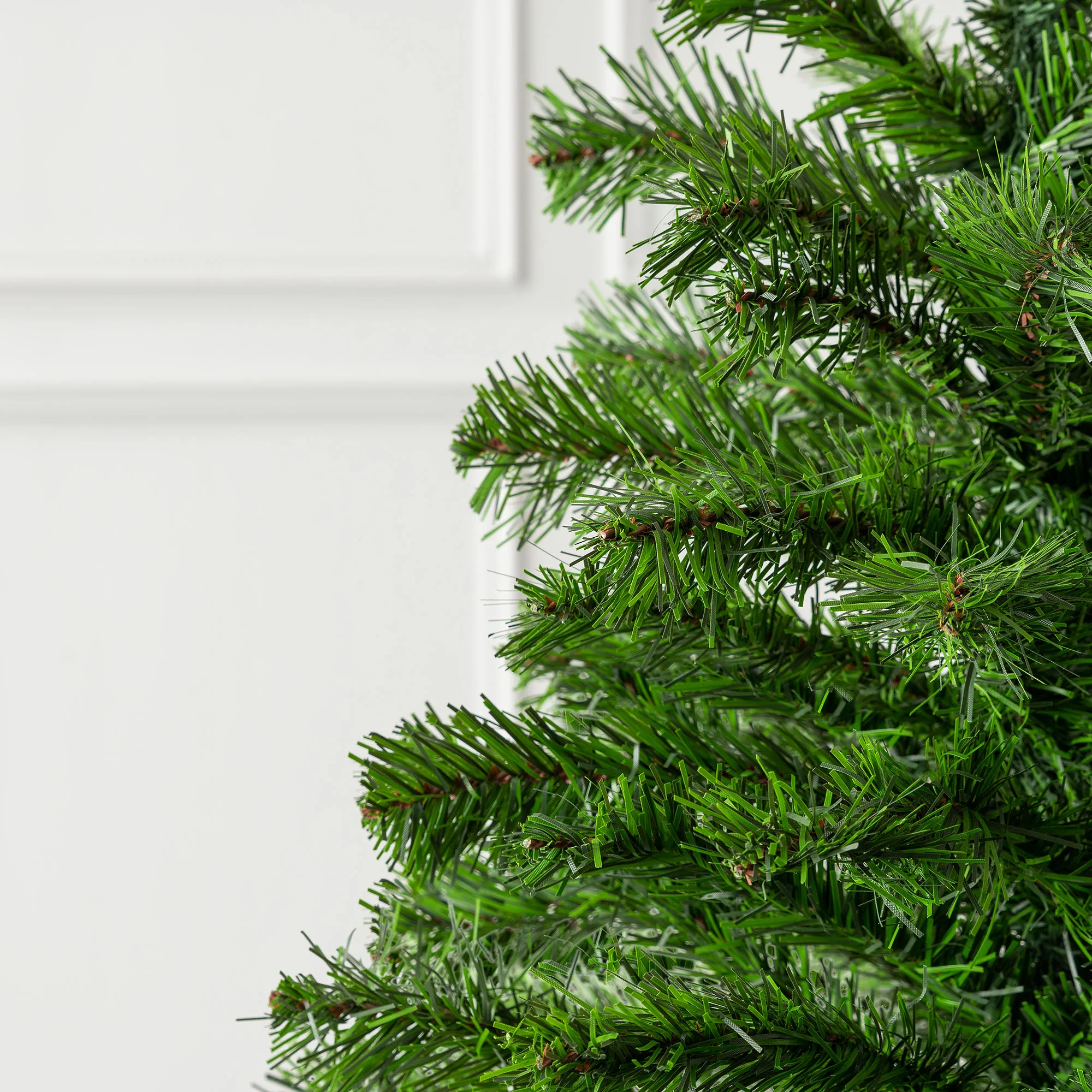 Aspen Spruce Artificial Christmas Tree - Image 8