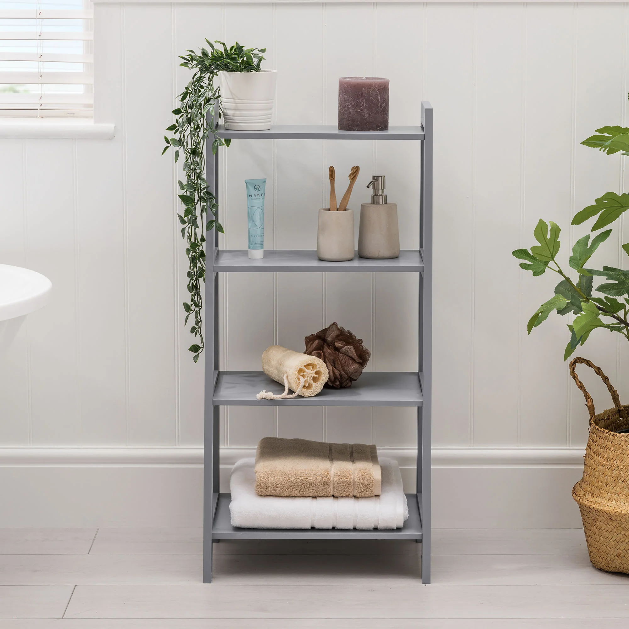 Lustleigh Grey Bathroom Ladder Shelf - Image 4