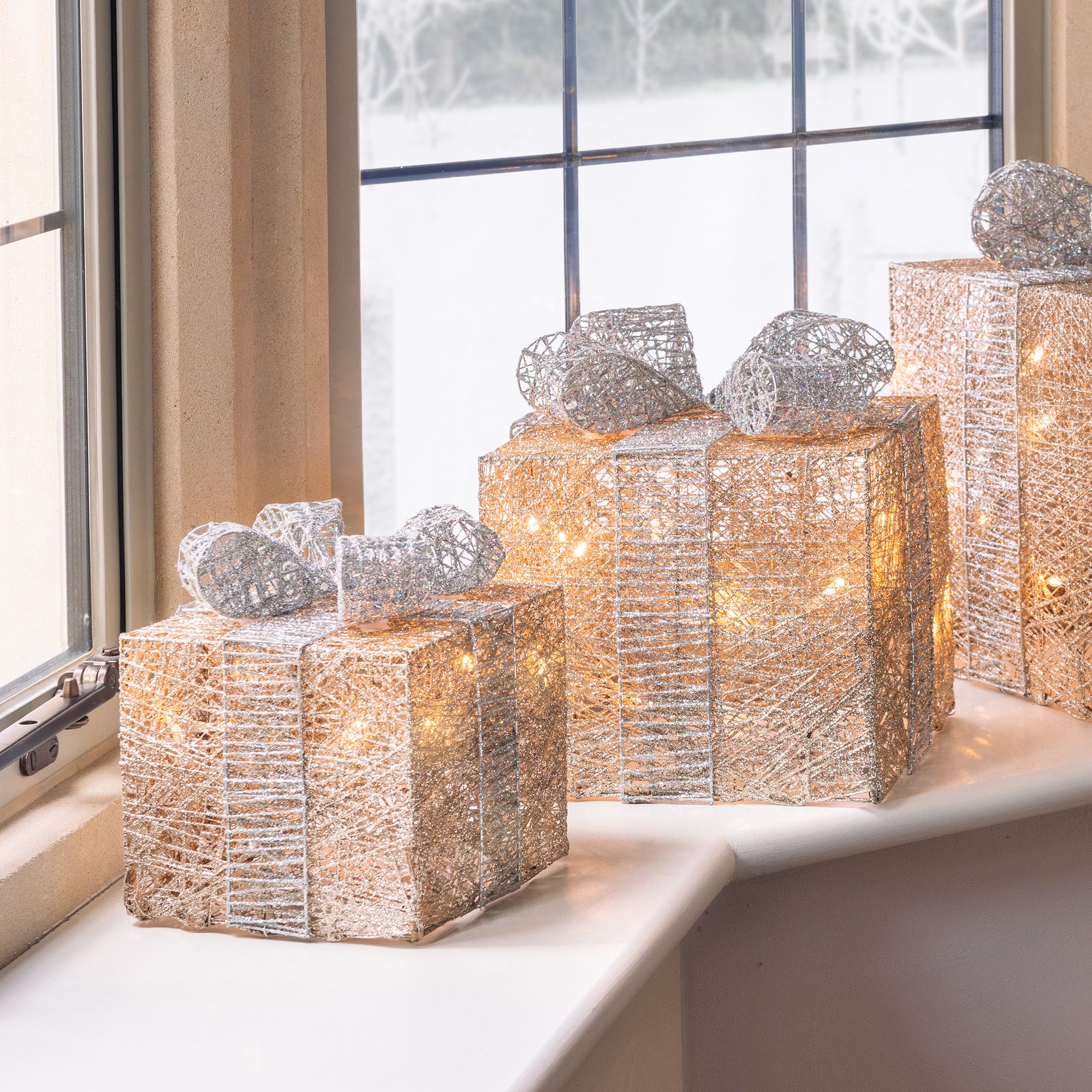Cotton Light Up Christmas Parcels - Image 12