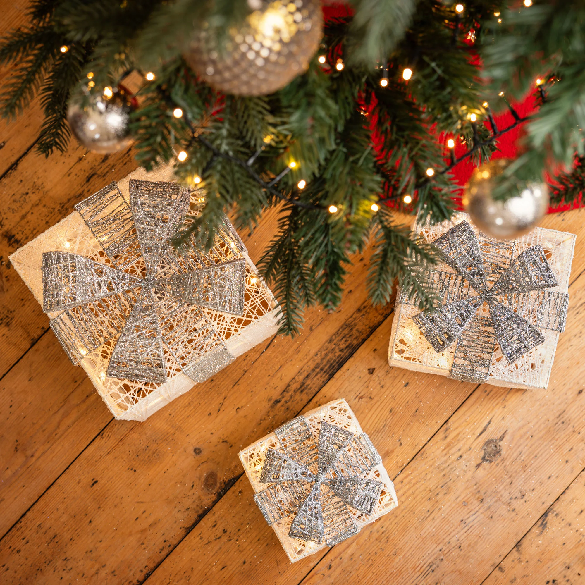 Cotton Light Up Christmas Parcels - Image 2