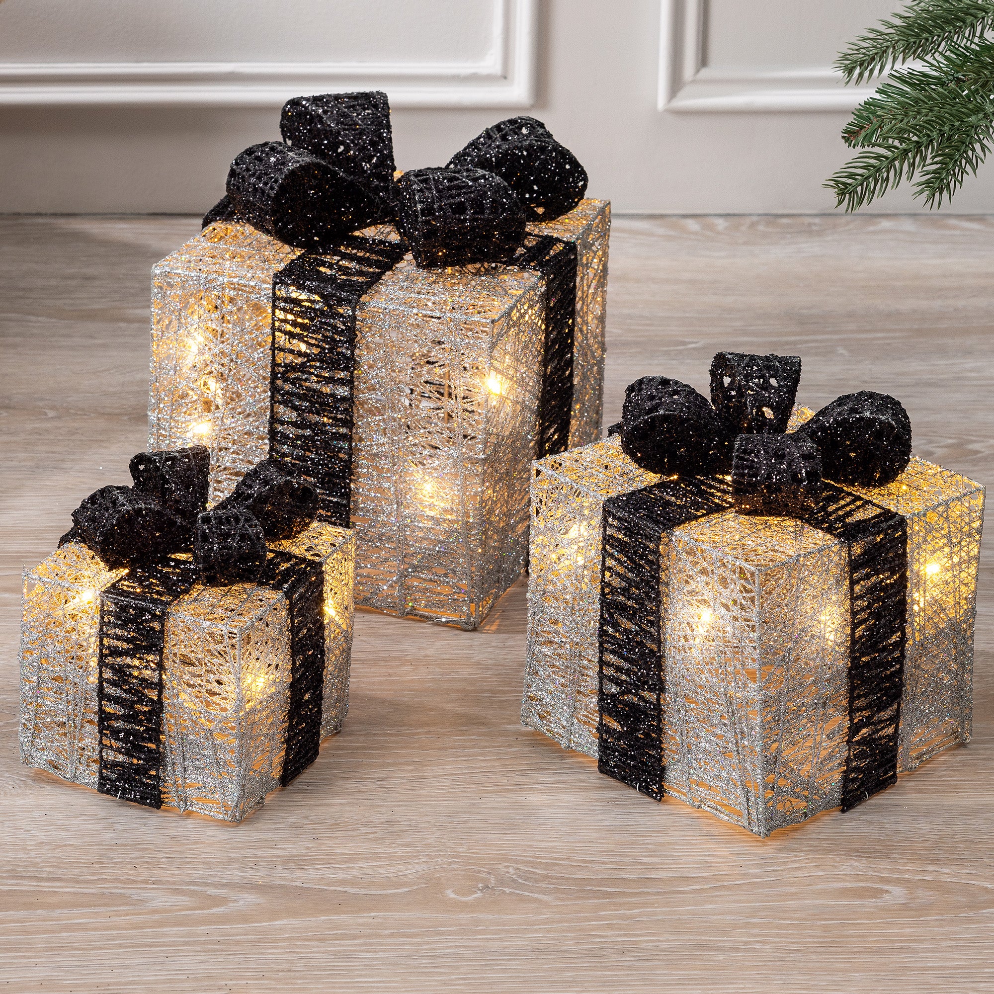 Cotton Light Up Christmas Parcels - Image 5