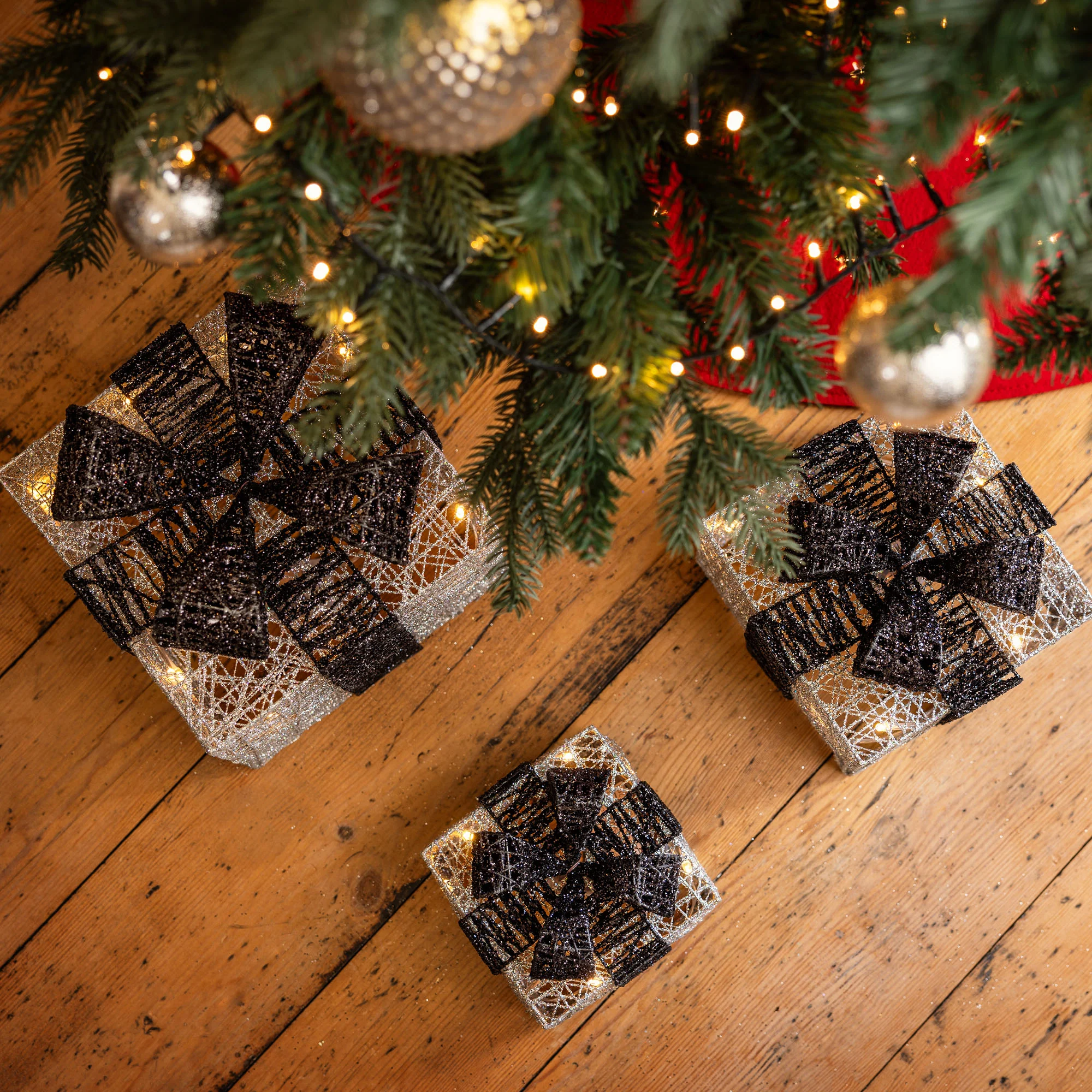 Cotton Light Up Christmas Parcels - Image 7
