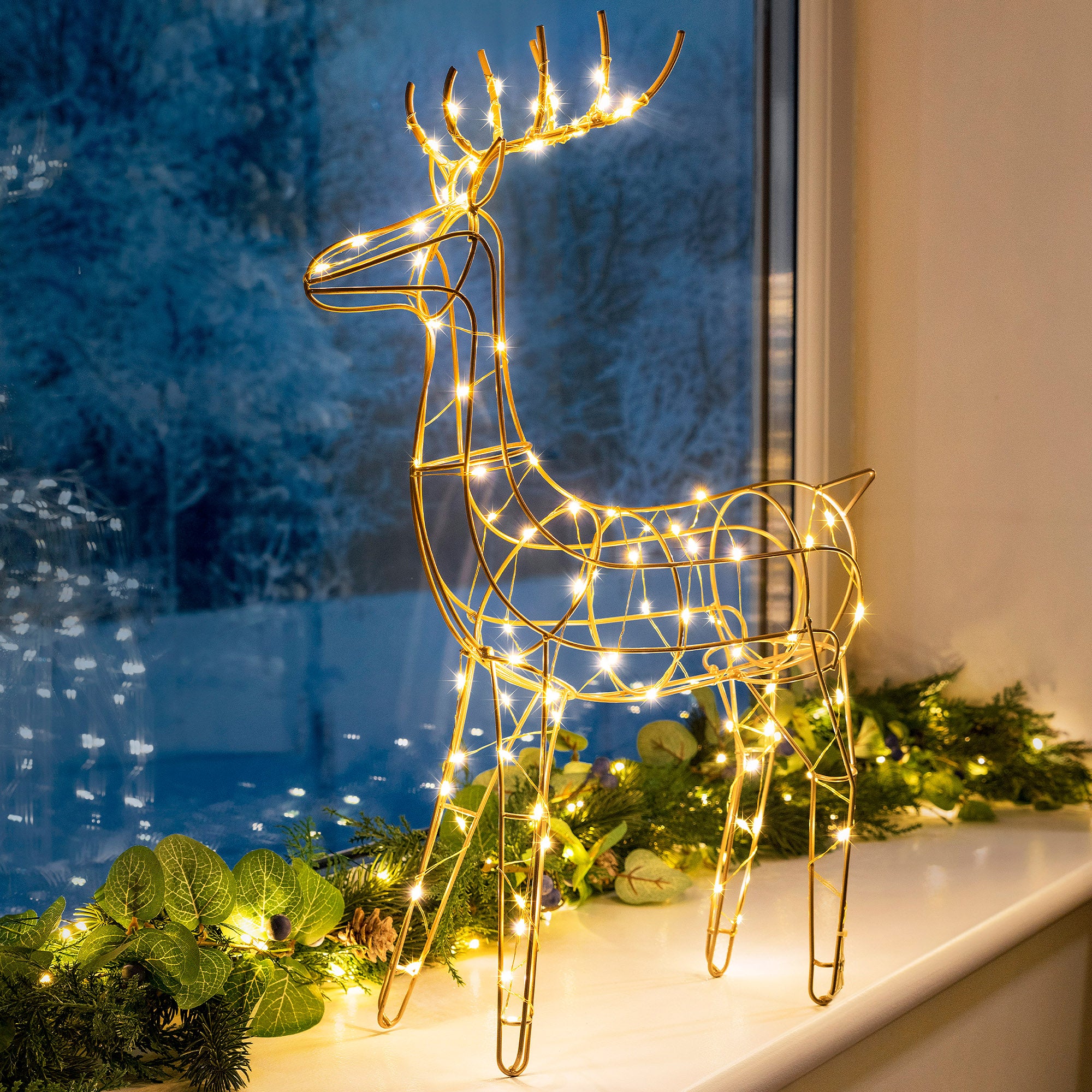 Gold LED Reindeer - Image 6