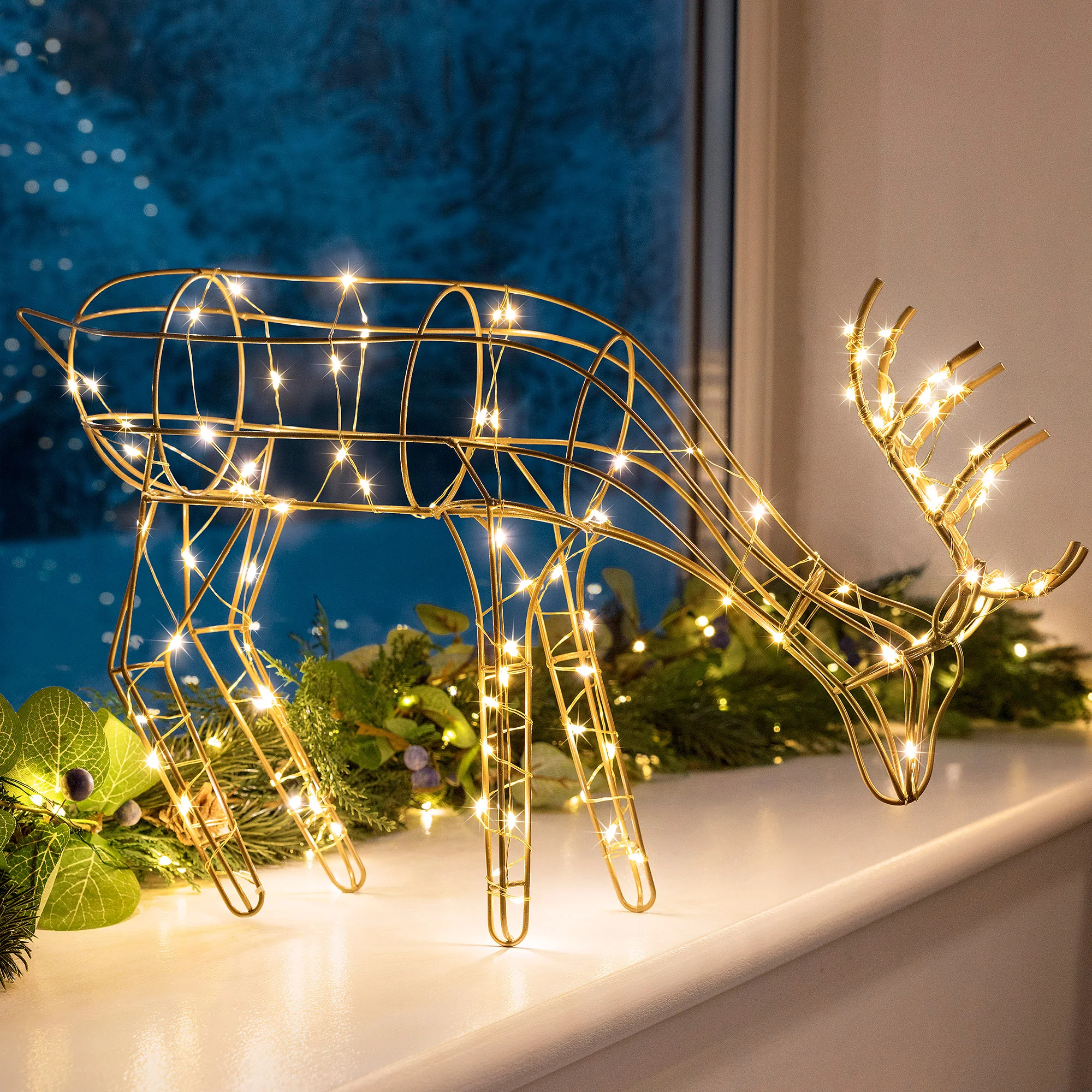 Gold LED Reindeer - Image 7