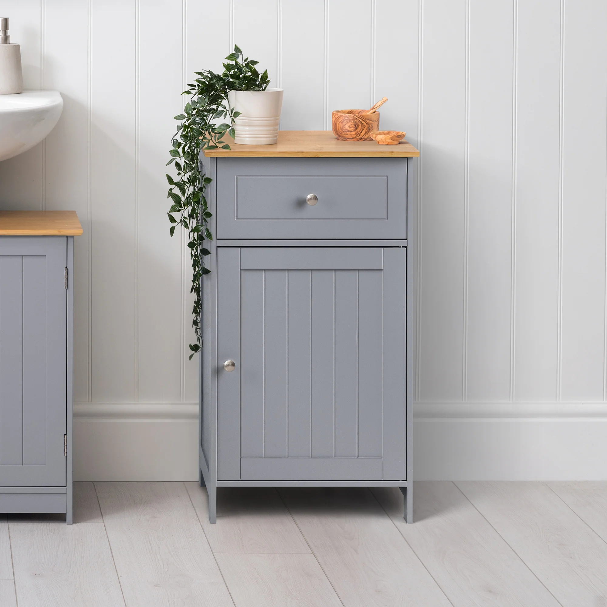 Lustleigh Grey Bathroom Unit with Drawer - Image 3