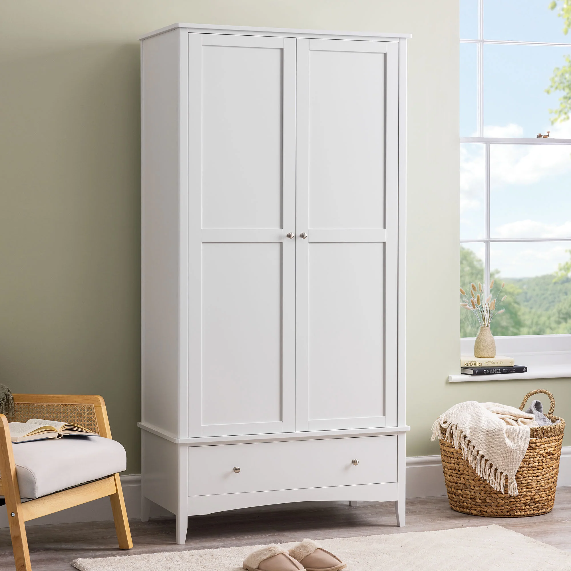 Ilsington Double Wardrobe with Drawer - Image 4