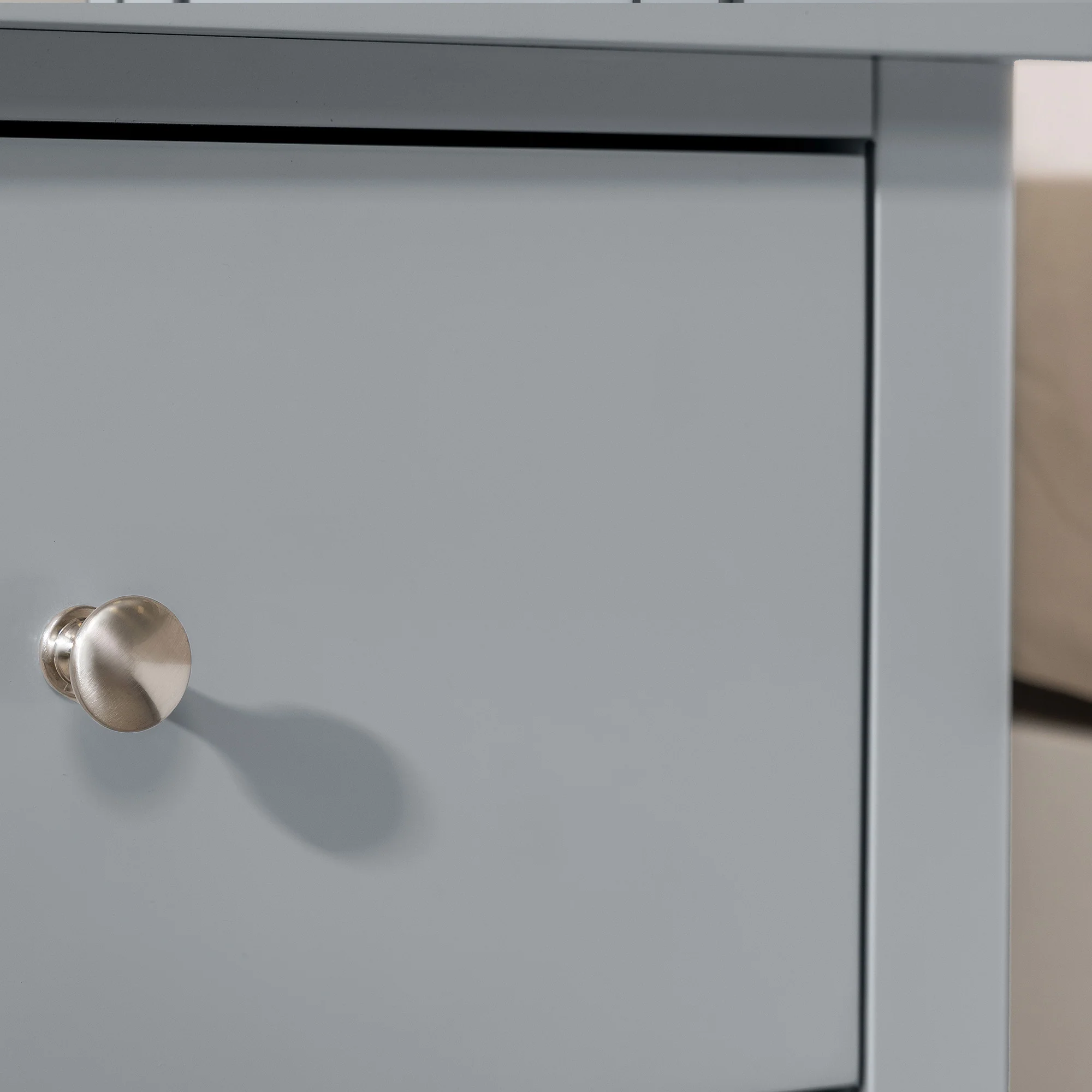 Ilsington Slim Bedside Table with Shelf - Image 12