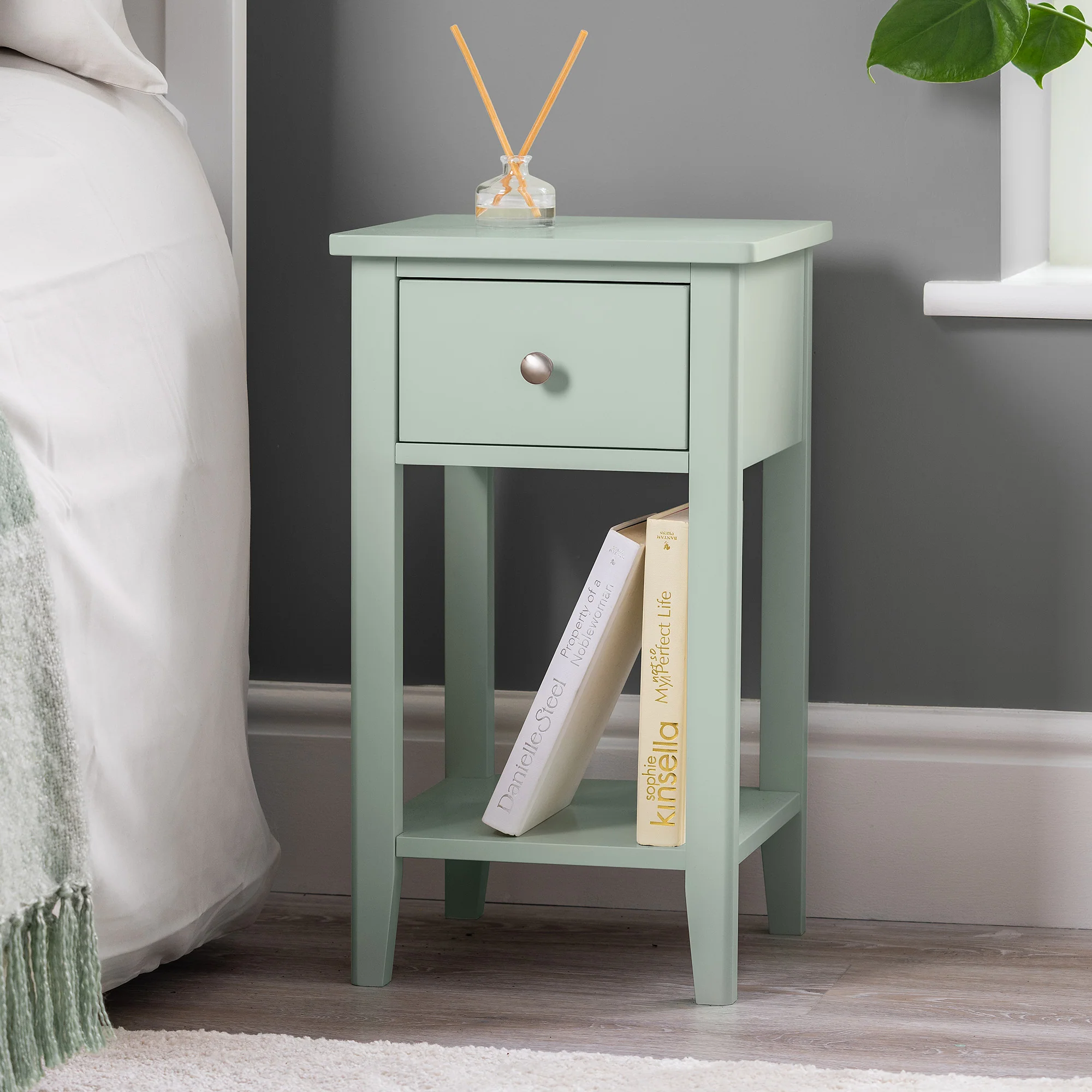 Ilsington Slim Bedside Table with Shelf - Image 25