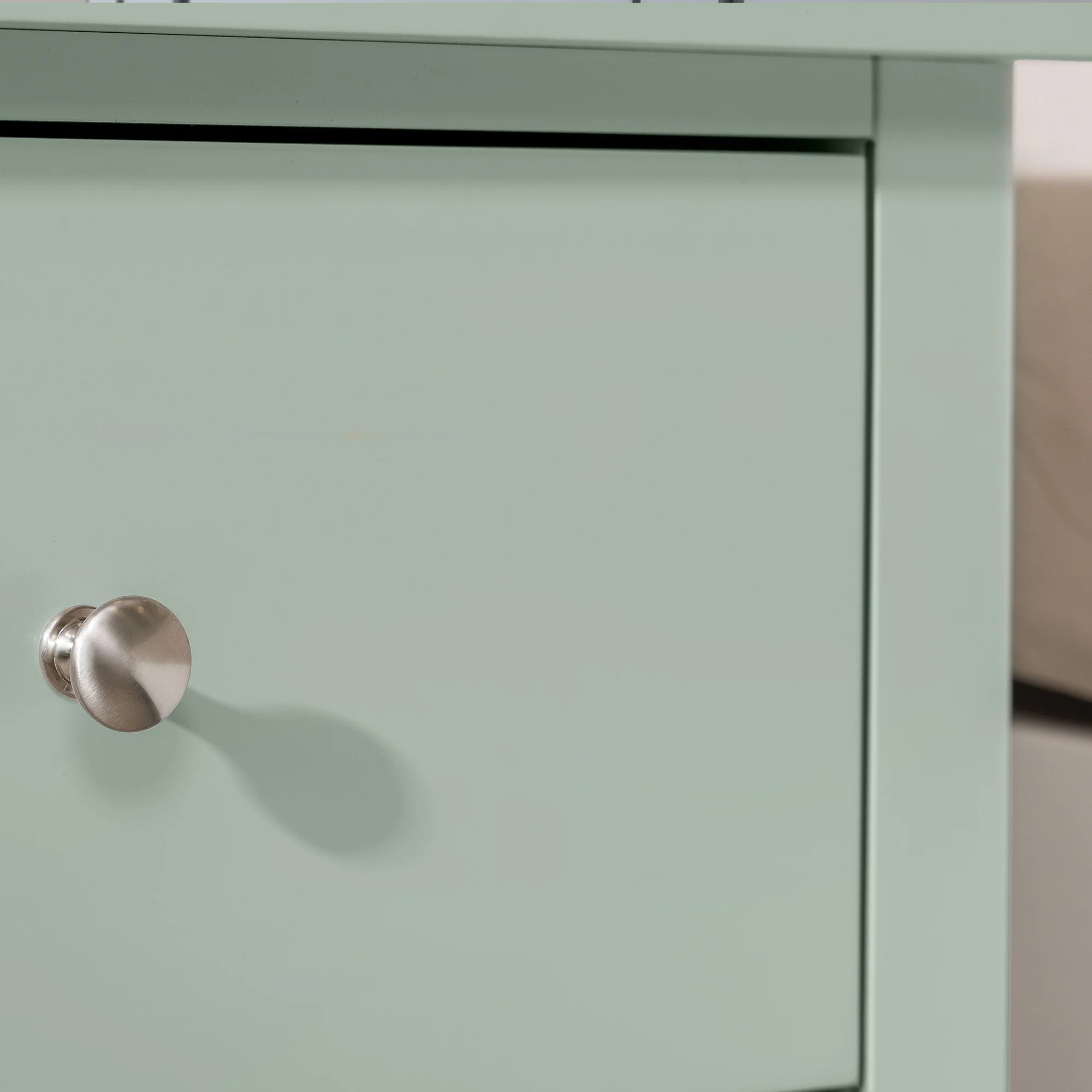 Ilsington Slim Bedside Table with Shelf - Image 27