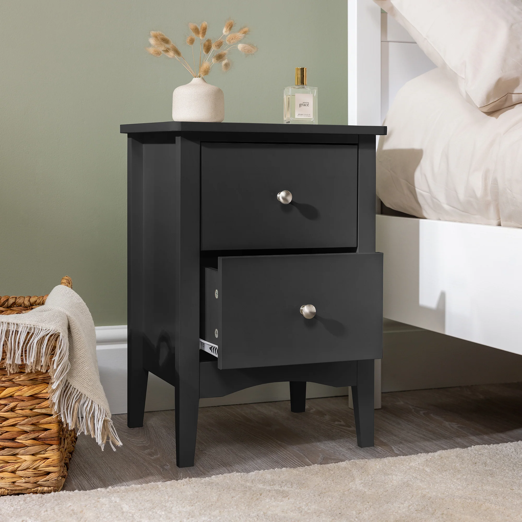 Ilsington 2 Drawer Bedside Table - Image 10