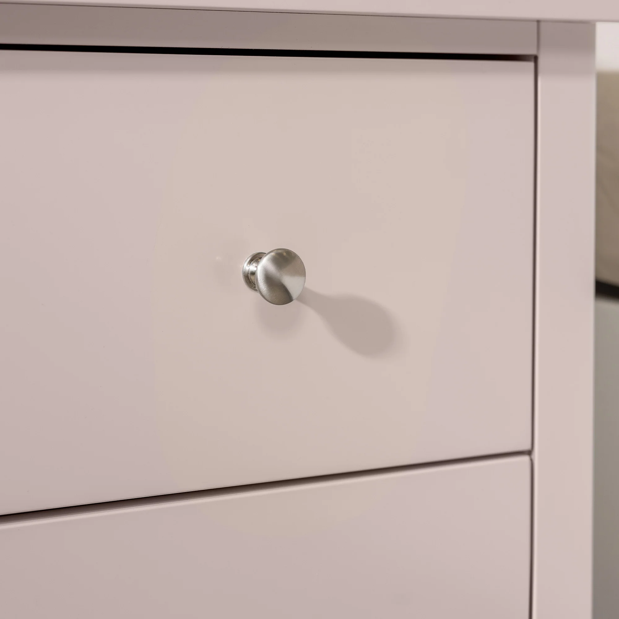 Ilsington 2 Drawer Bedside Table - Image 27