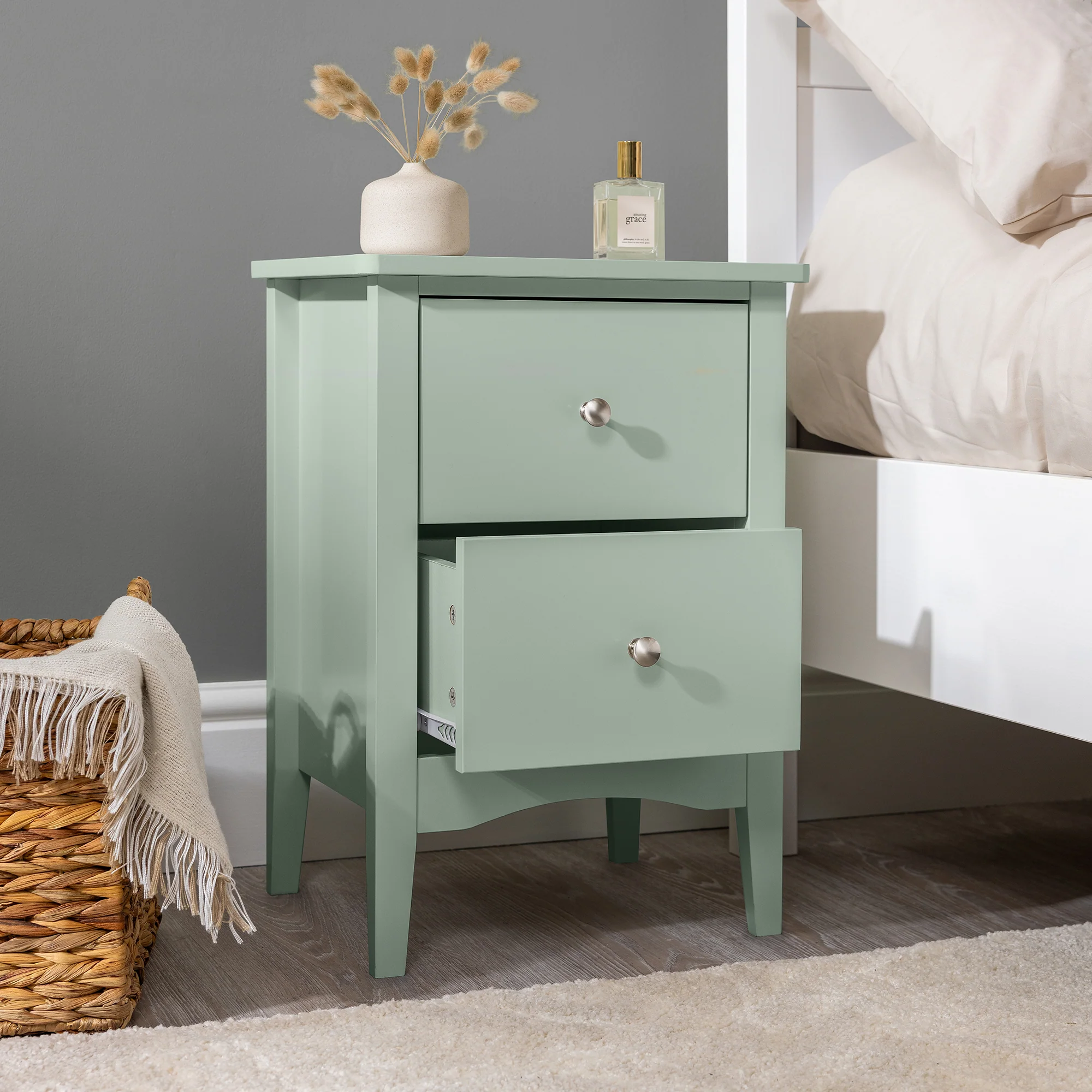 Ilsington 2 Drawer Bedside Table - Image 6