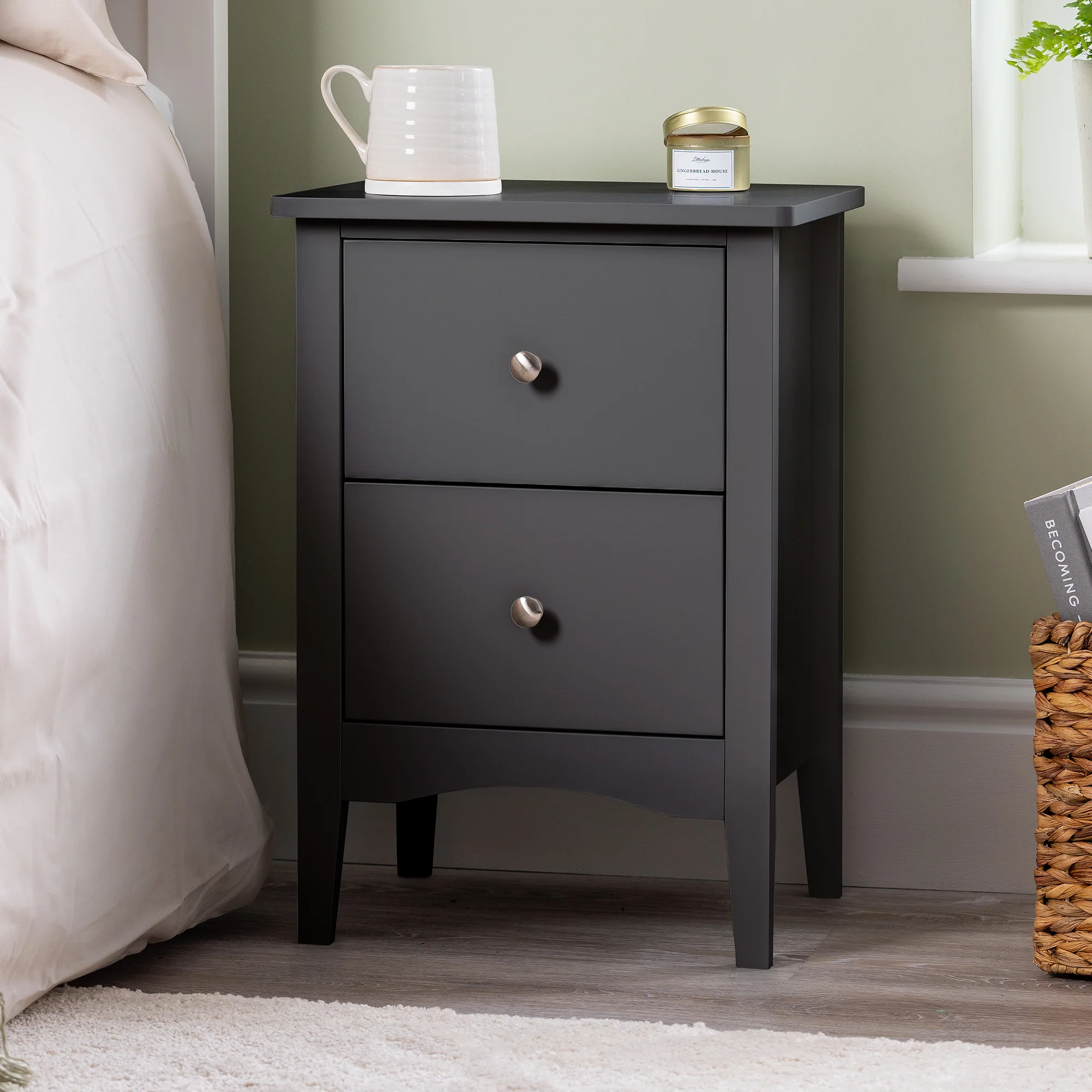 Ilsington 2 Drawer Bedside Table - Image 9