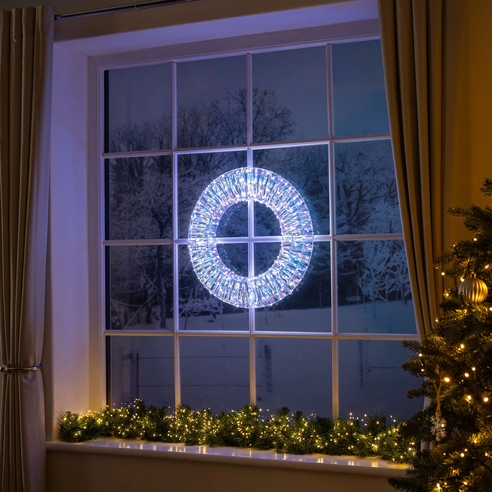 Iridescent White LED Wreath - Image 2