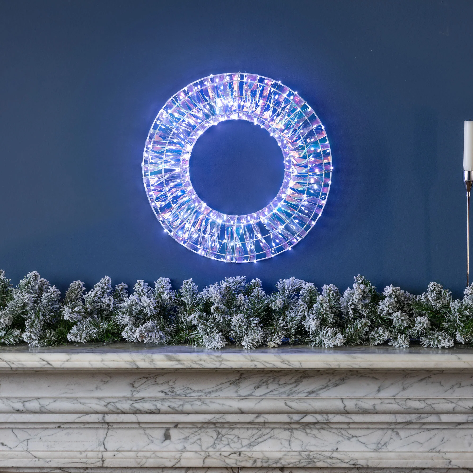 Iridescent White LED Wreath - Image 4