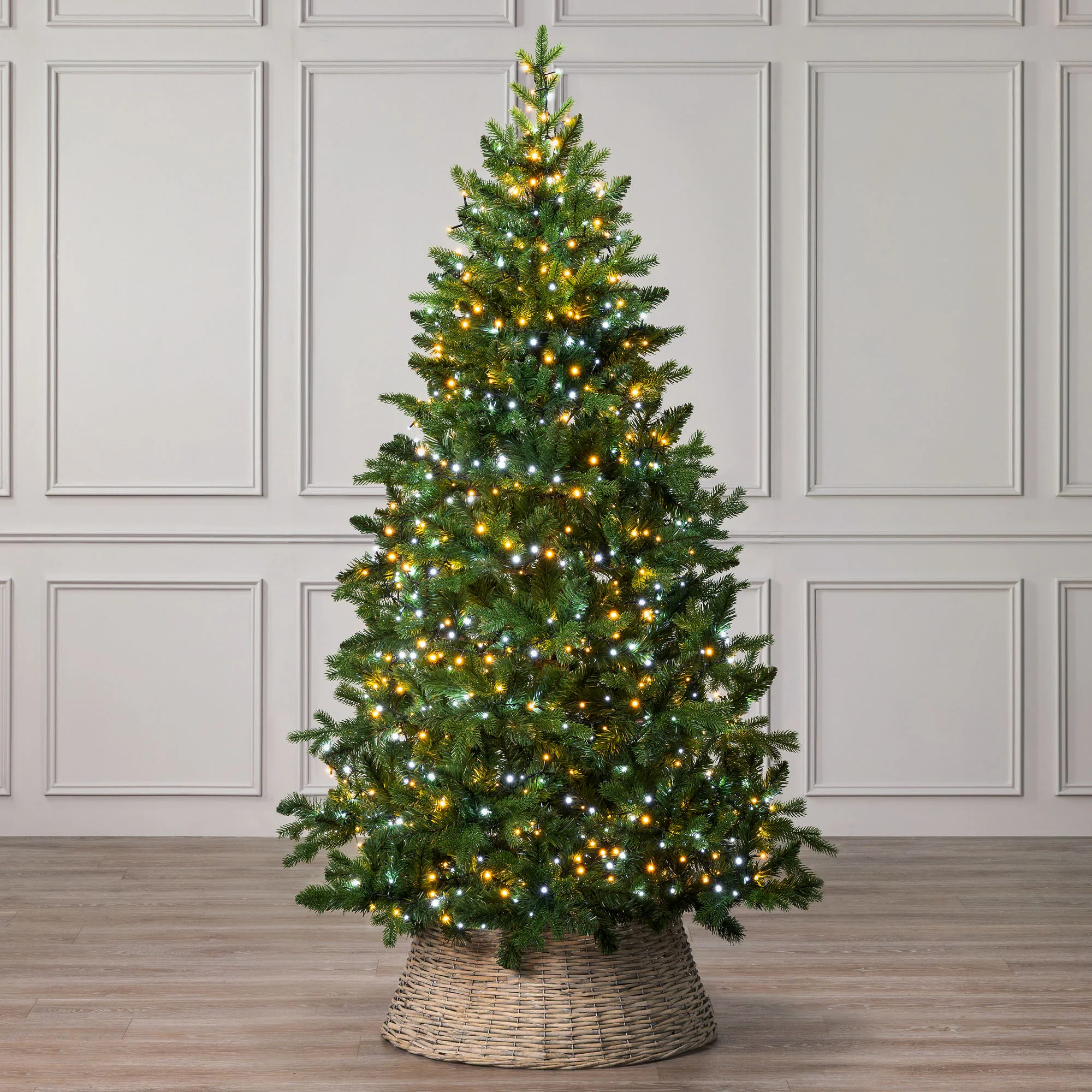 Compact LED Christmas Tree Lights - Image 9