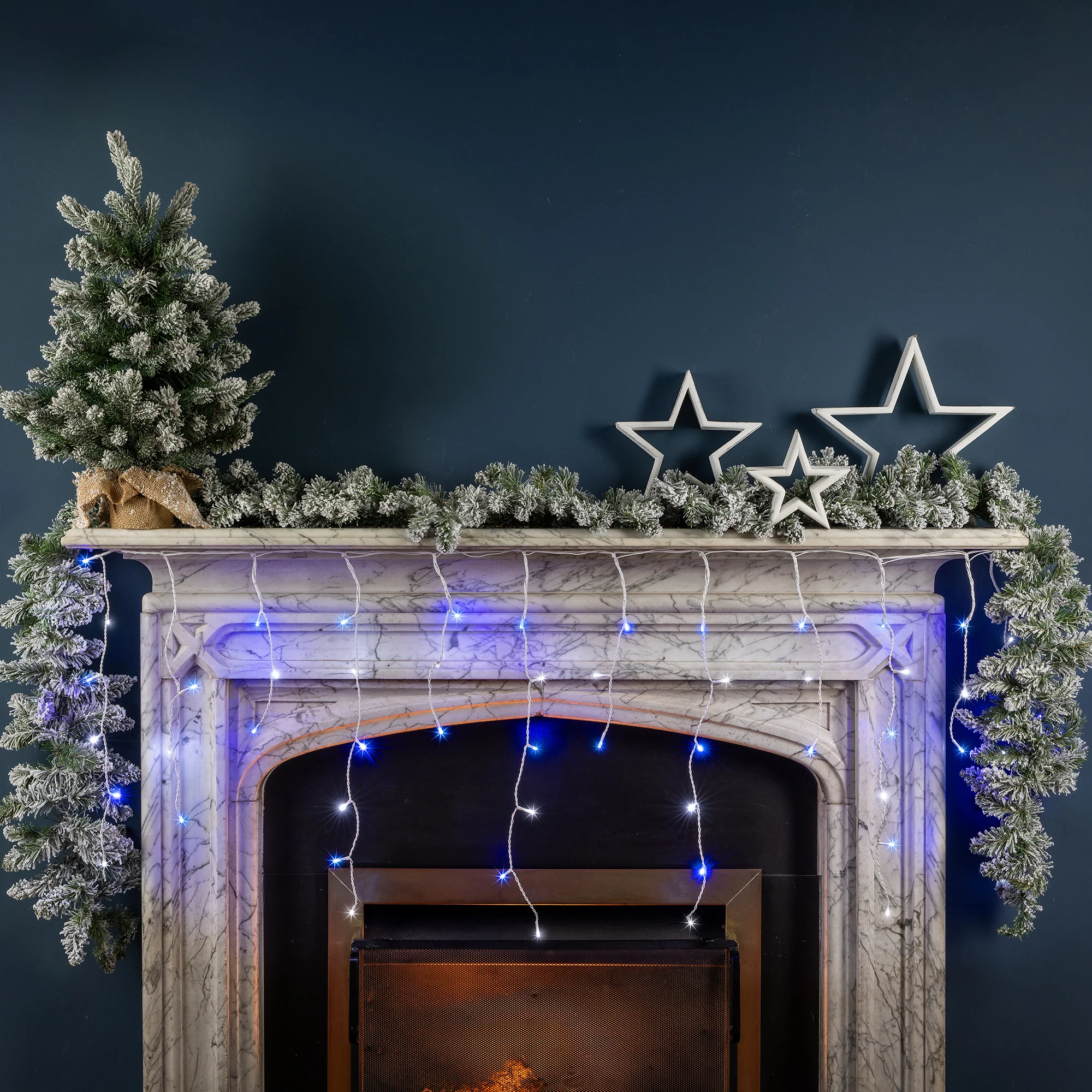 LED Hanging Icicle Christmas Lights - Image 14