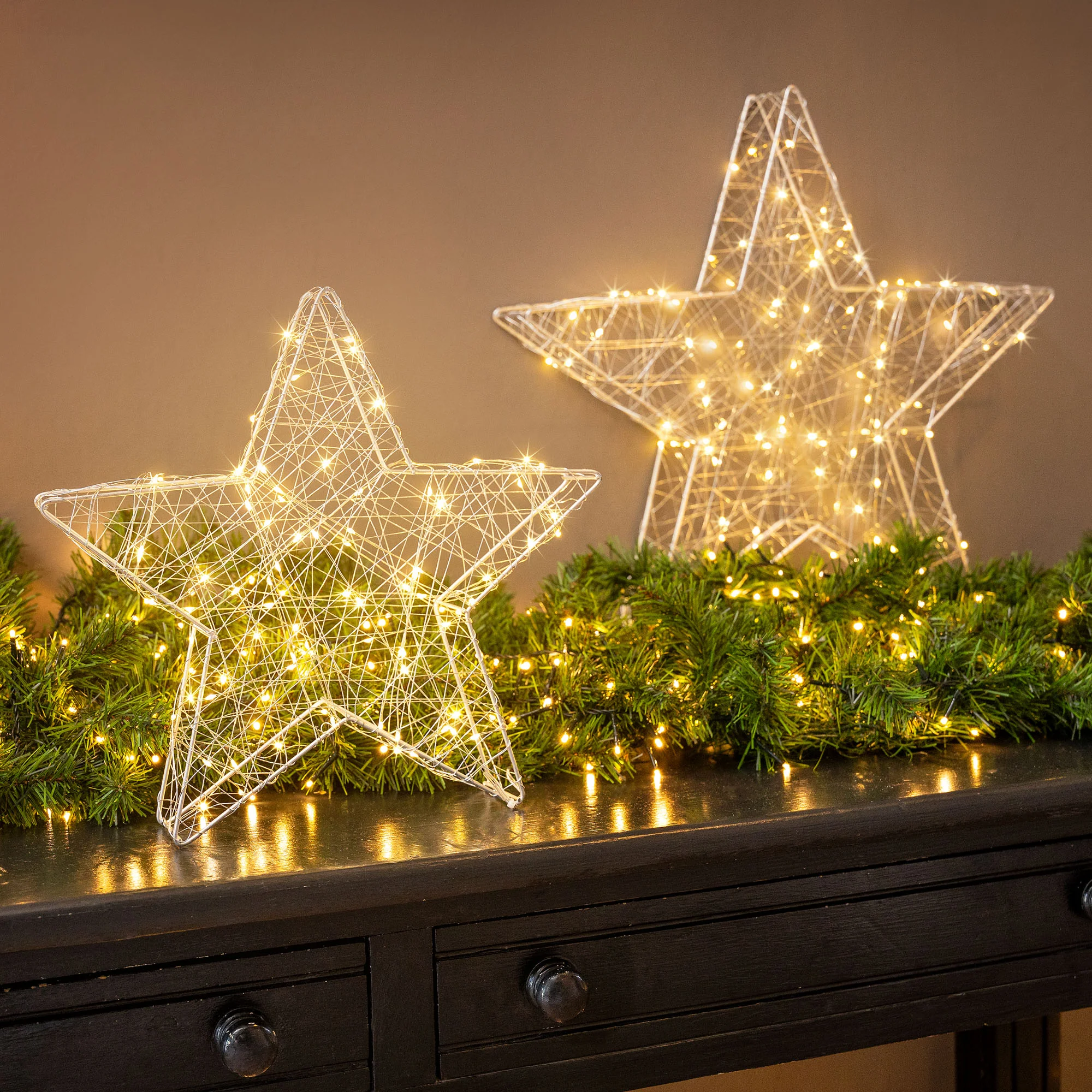 Light Up Star Decoration - Image 6