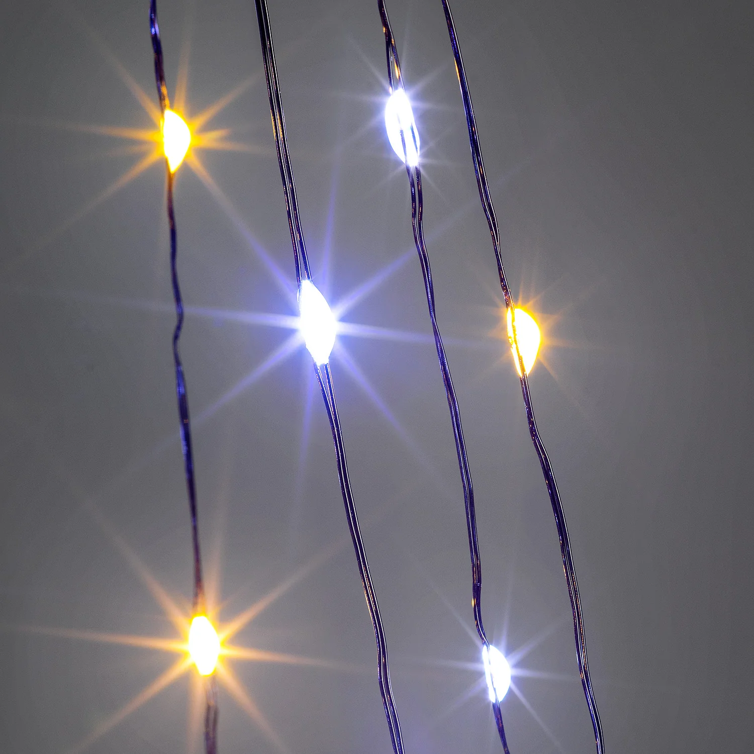 Maypole Christmas Tree (Mixed White) - Image 7