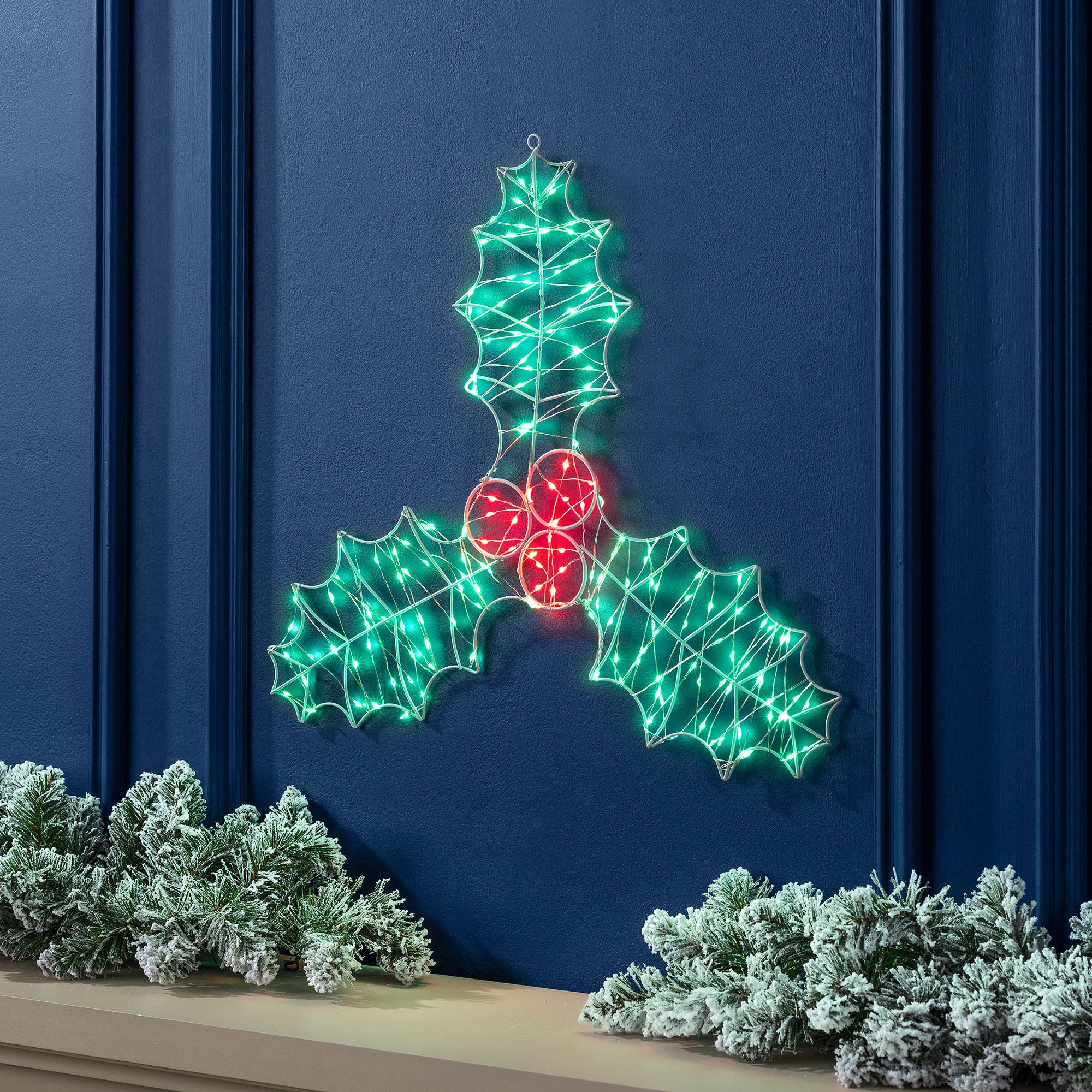 Micro LED Holly Leaf Christmas Light (45cm) - Image 3