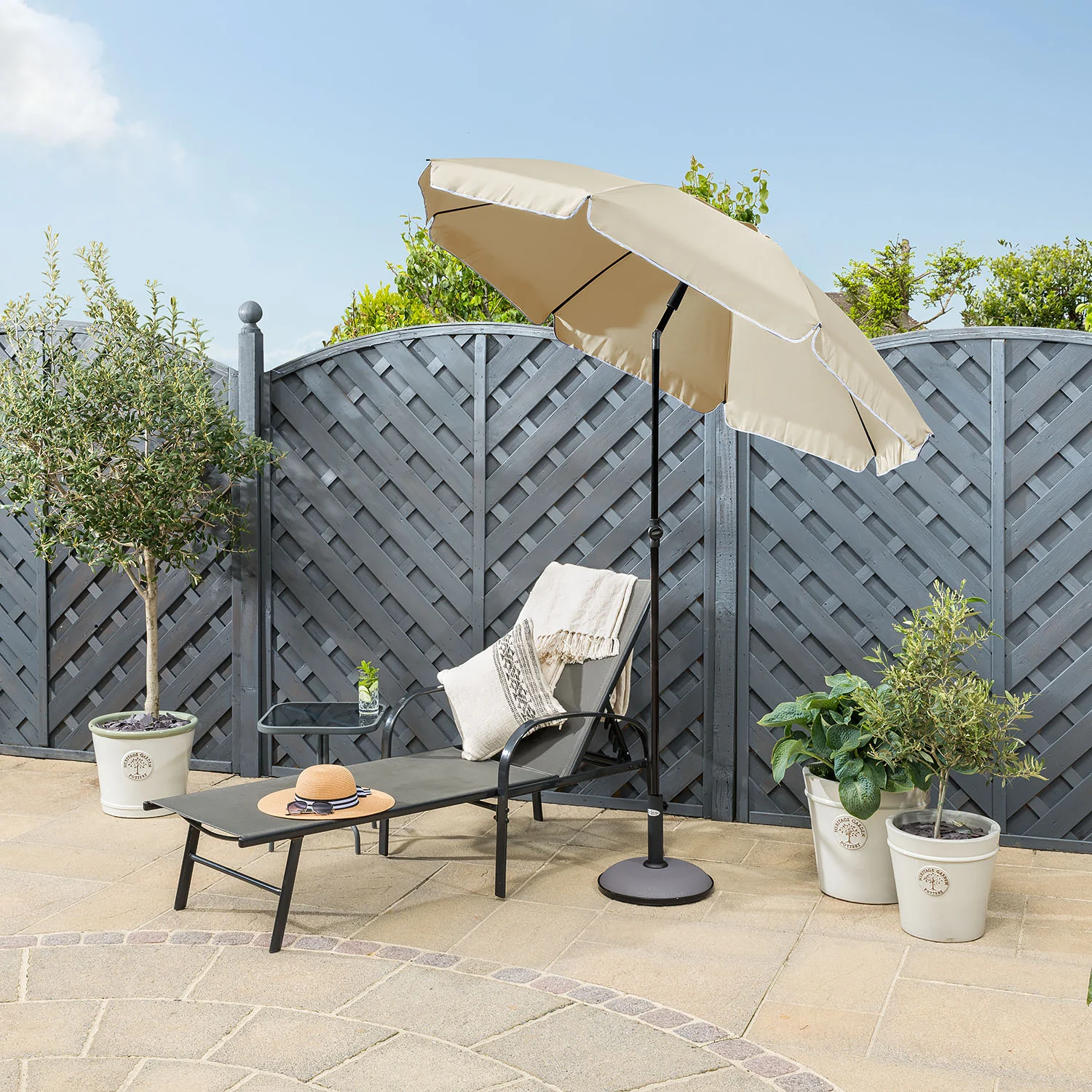Portable Beach Parasol – 2m - Image 12