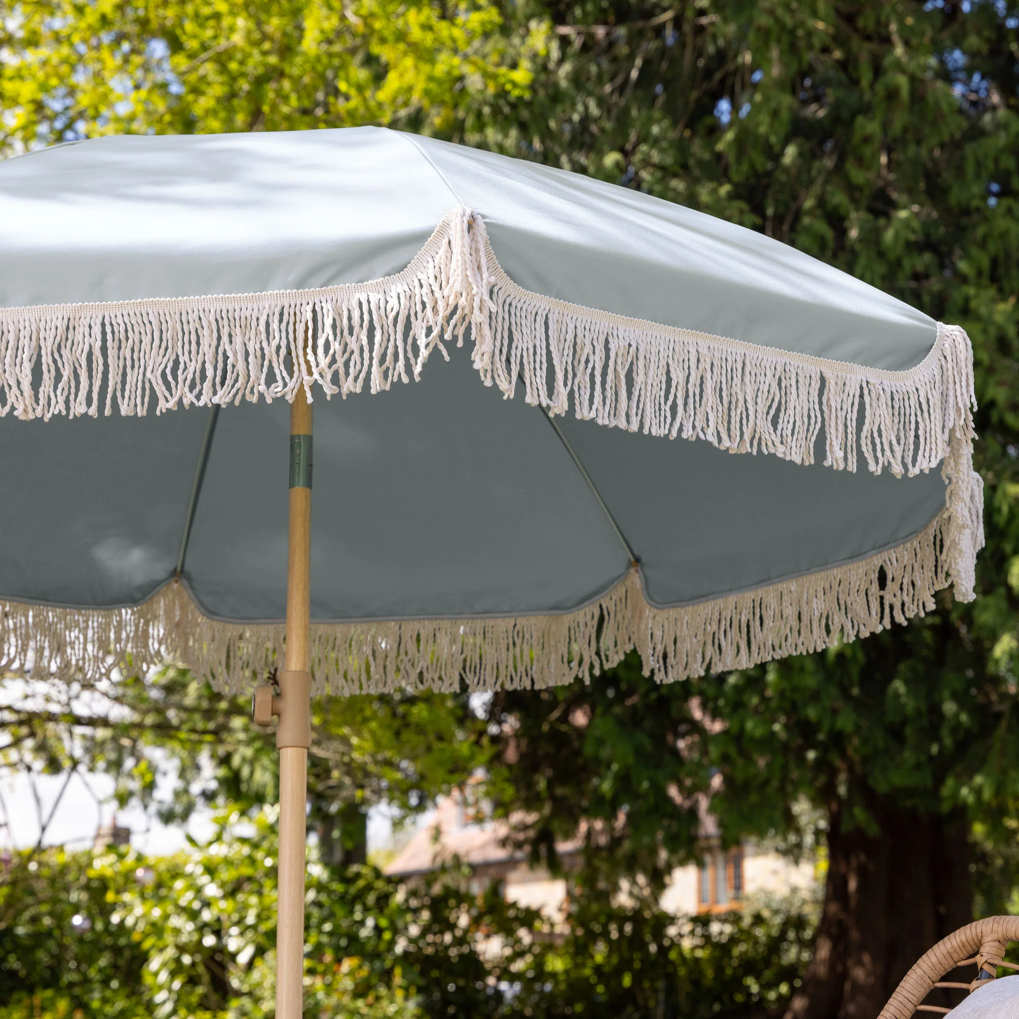 Portable Tassel Parasol with Tilt – 2m - Image 12