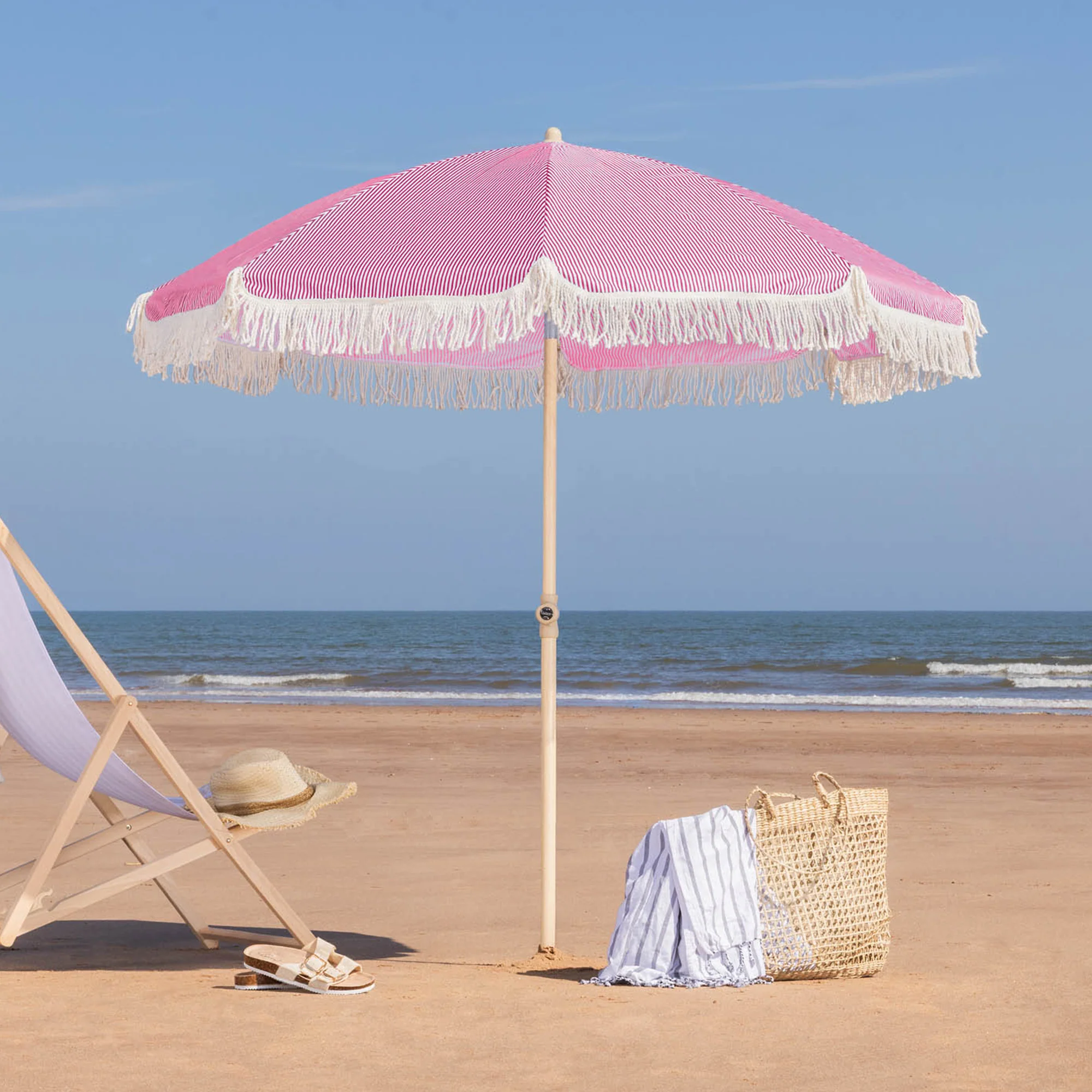 Portable Tassel Parasol with Tilt – 2m - Image 13