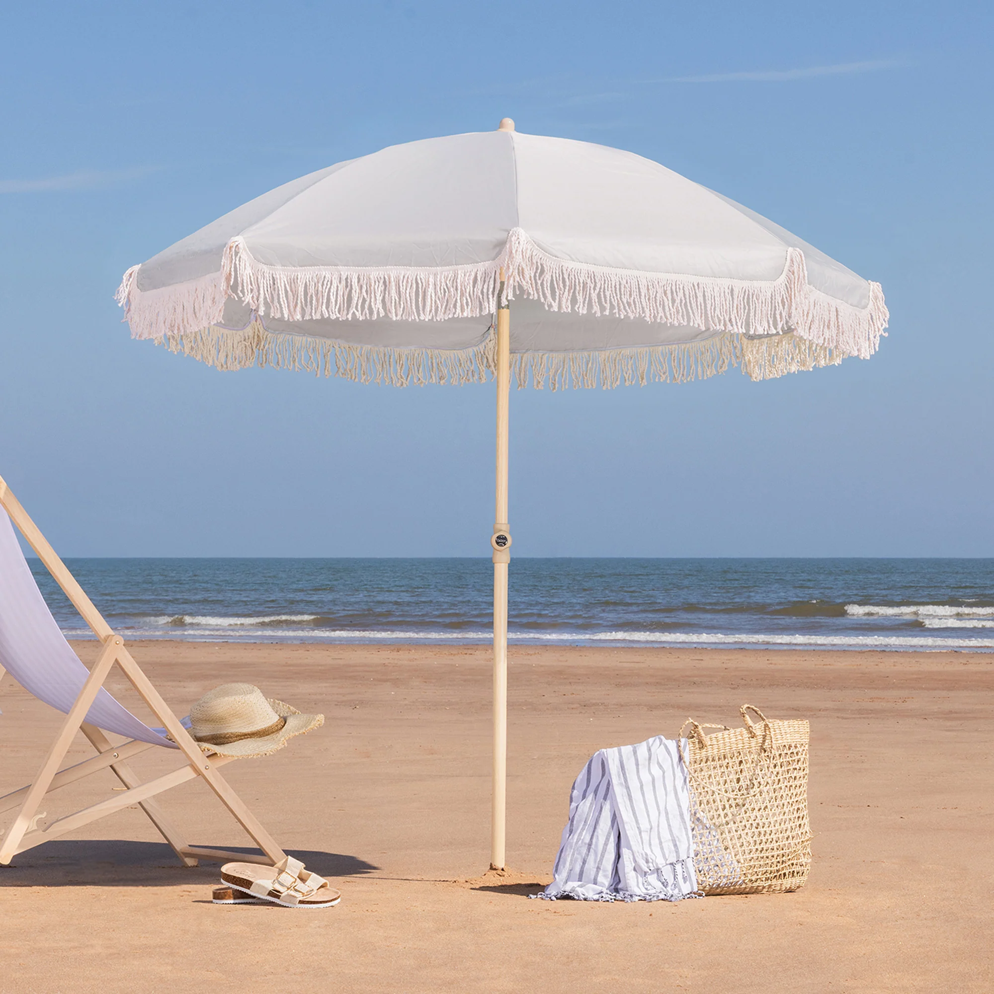 Portable Tassel Parasol with Tilt – 2m - Image 16
