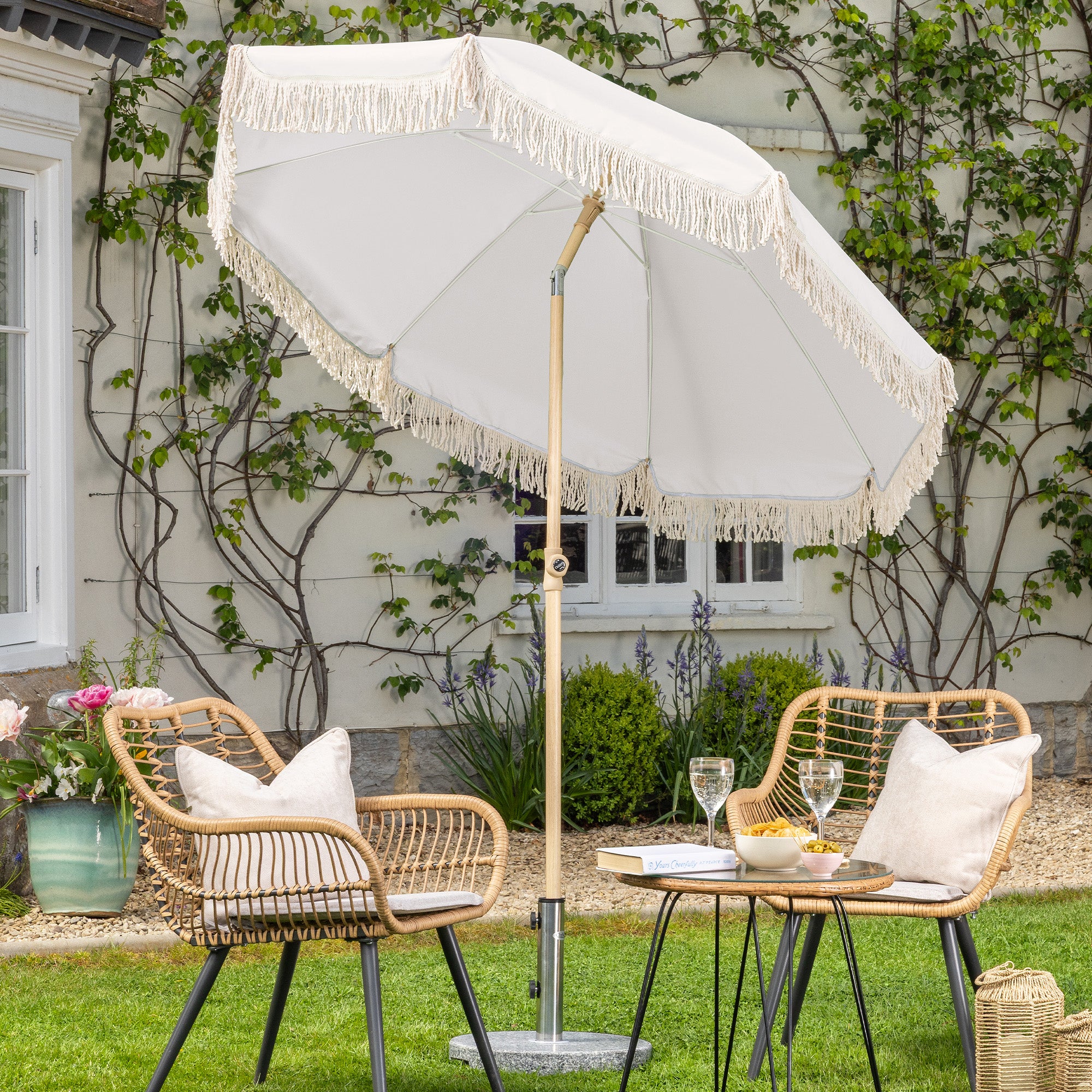 Portable Tassel Parasol with Tilt – 2m - Image 17