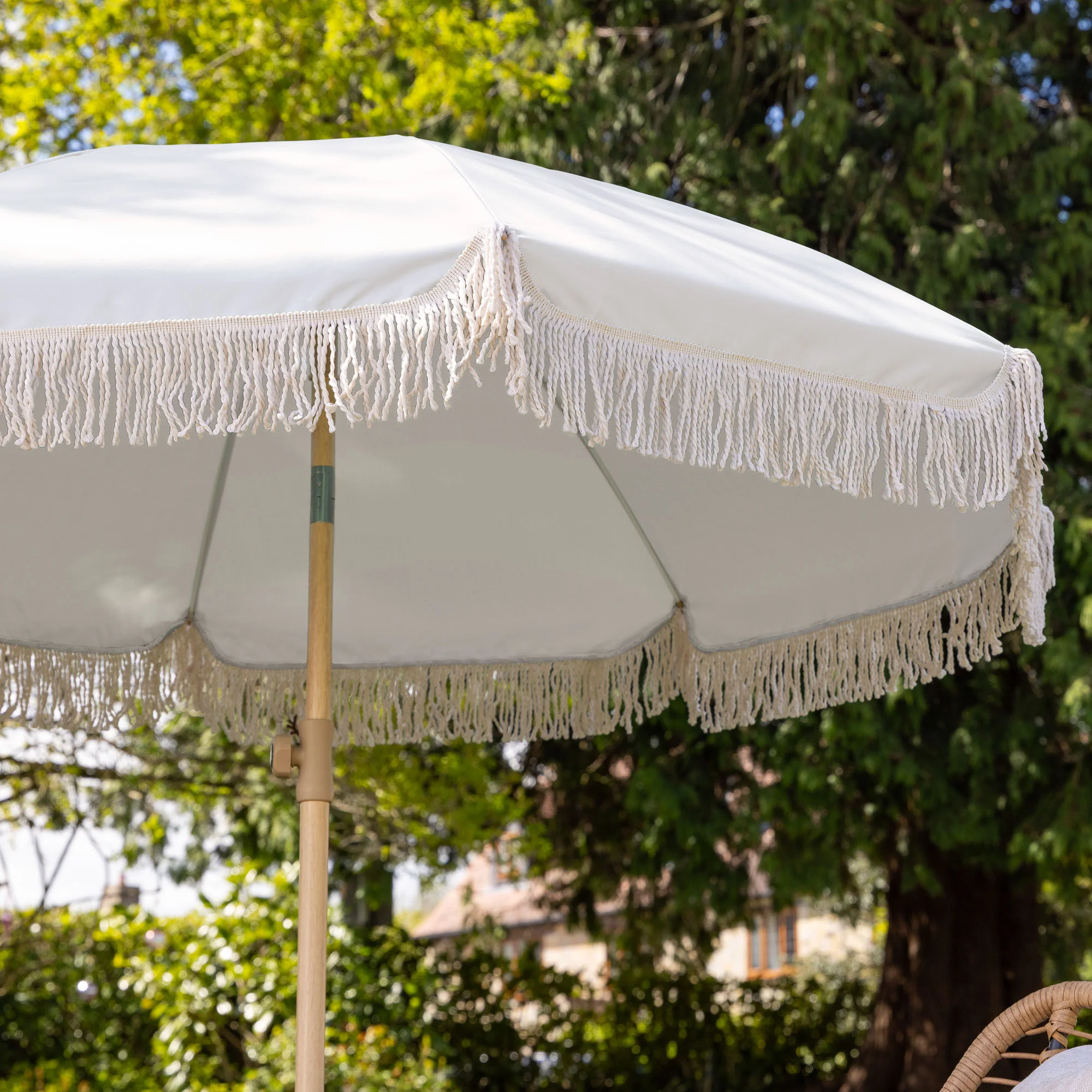 Portable Tassel Parasol with Tilt – 2m - Image 18