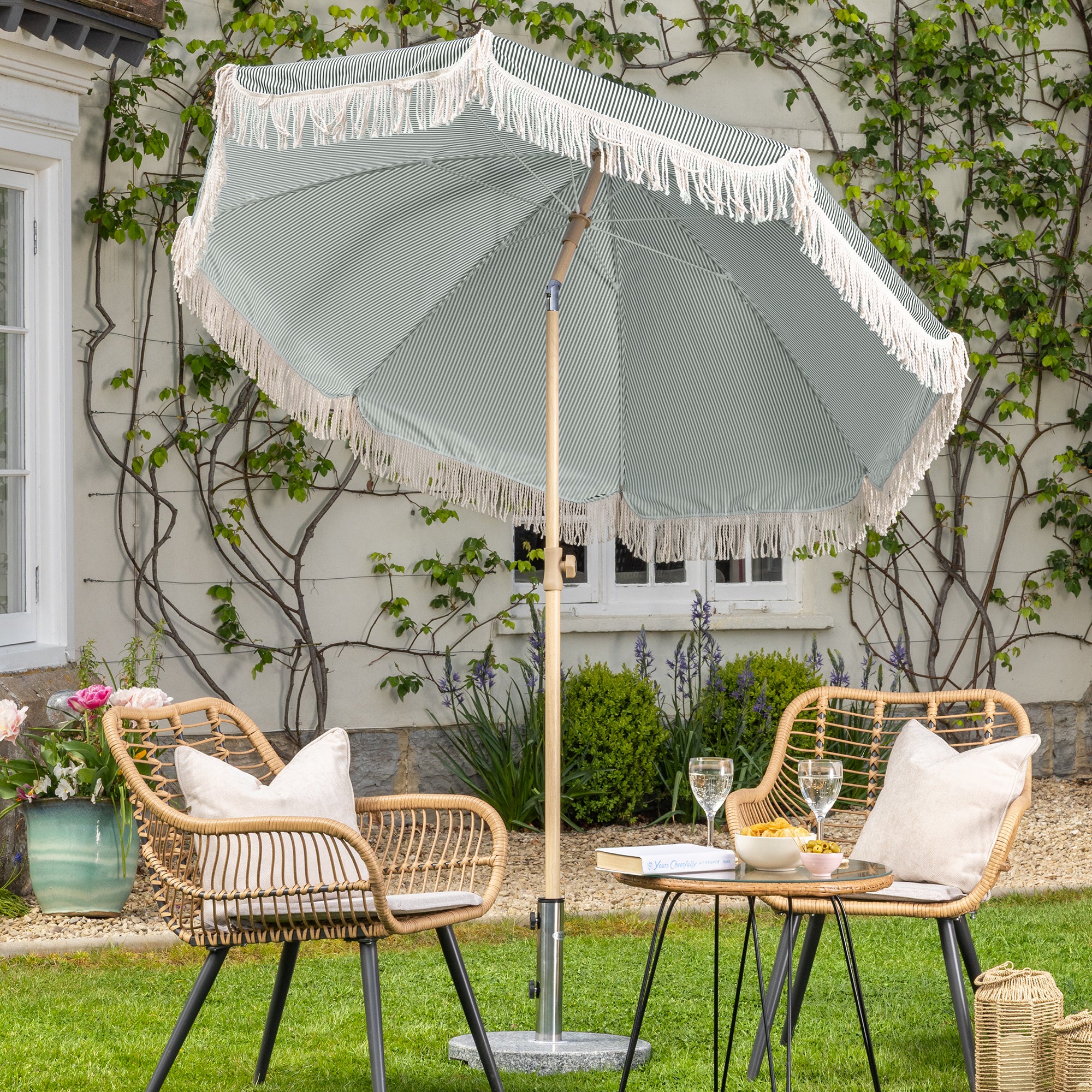 Portable Tassel Parasol with Tilt – 2m - Image 20