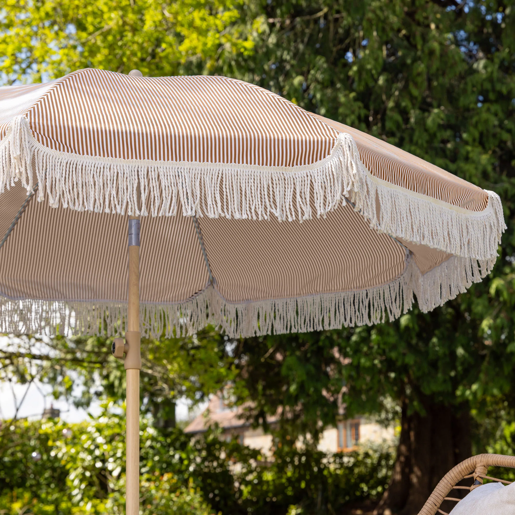 Portable Tassel Parasol with Tilt – 2m - Image 3