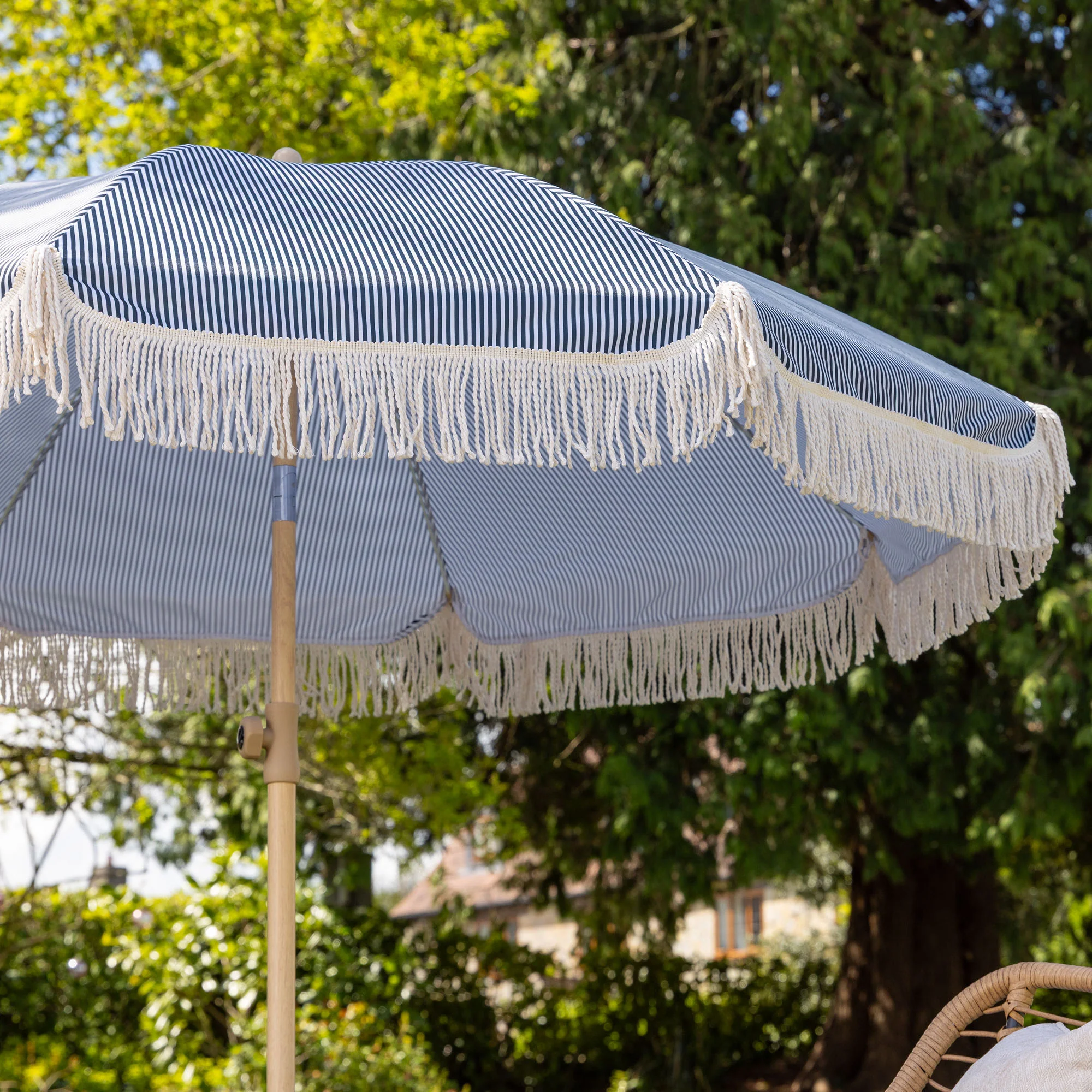 Portable Tassel Parasol with Tilt – 2m - Image 9