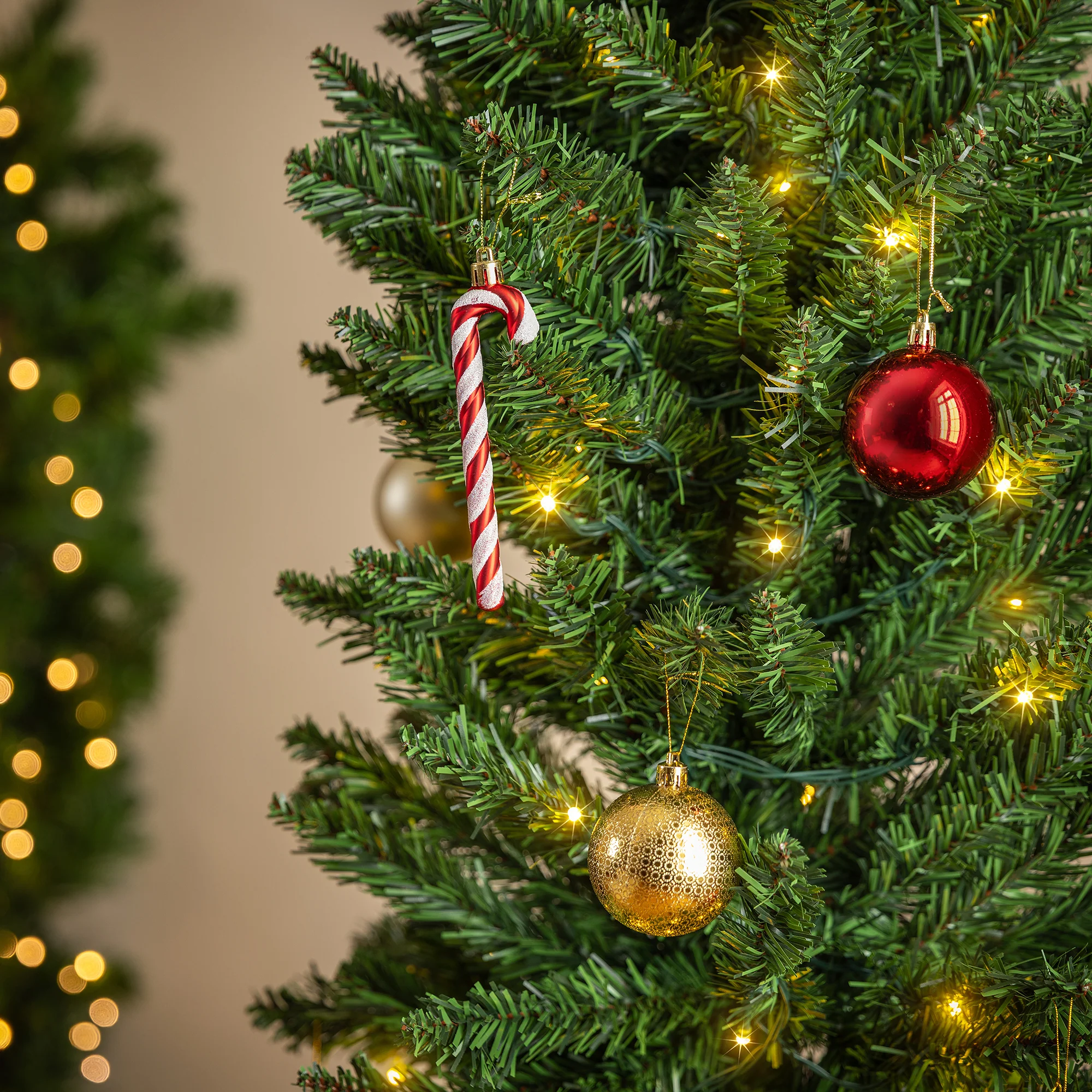Pre-Lit Aspen Spruce Pencil Christmas Tree - Image 7