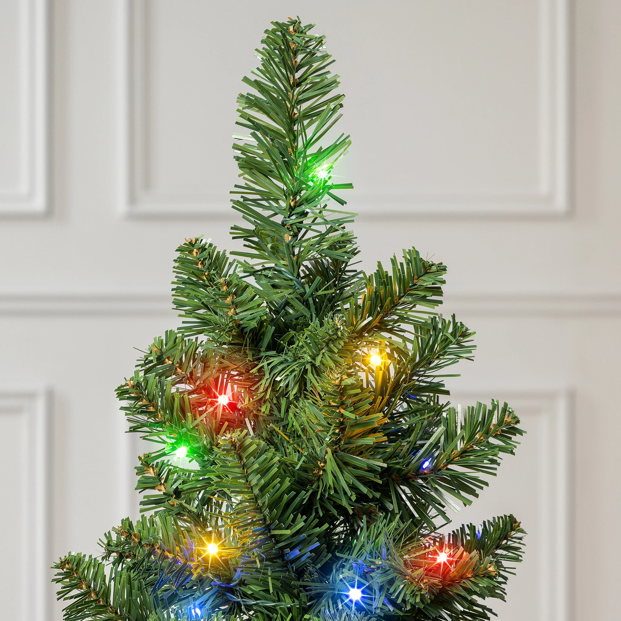 Pre-Lit Avila Spruce Christmas Tree - Image 4