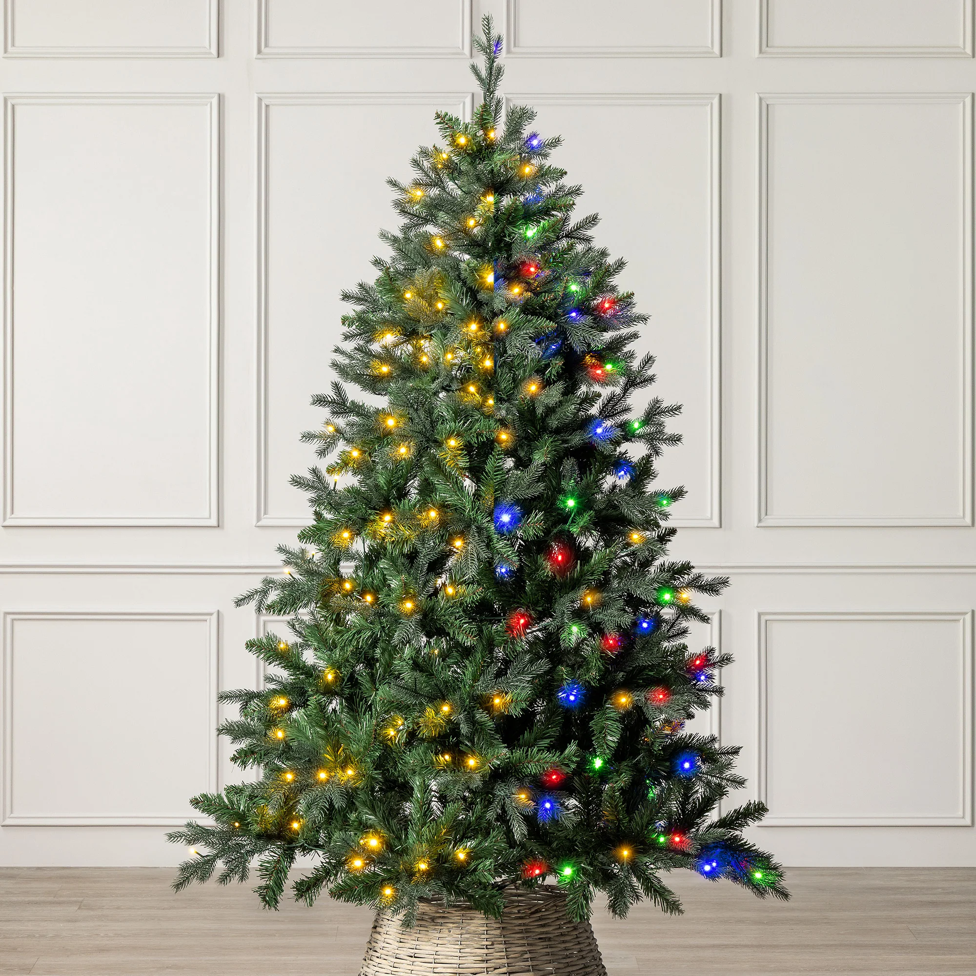 Pre-Lit Fraser Fir Christmas Tree - Image 3