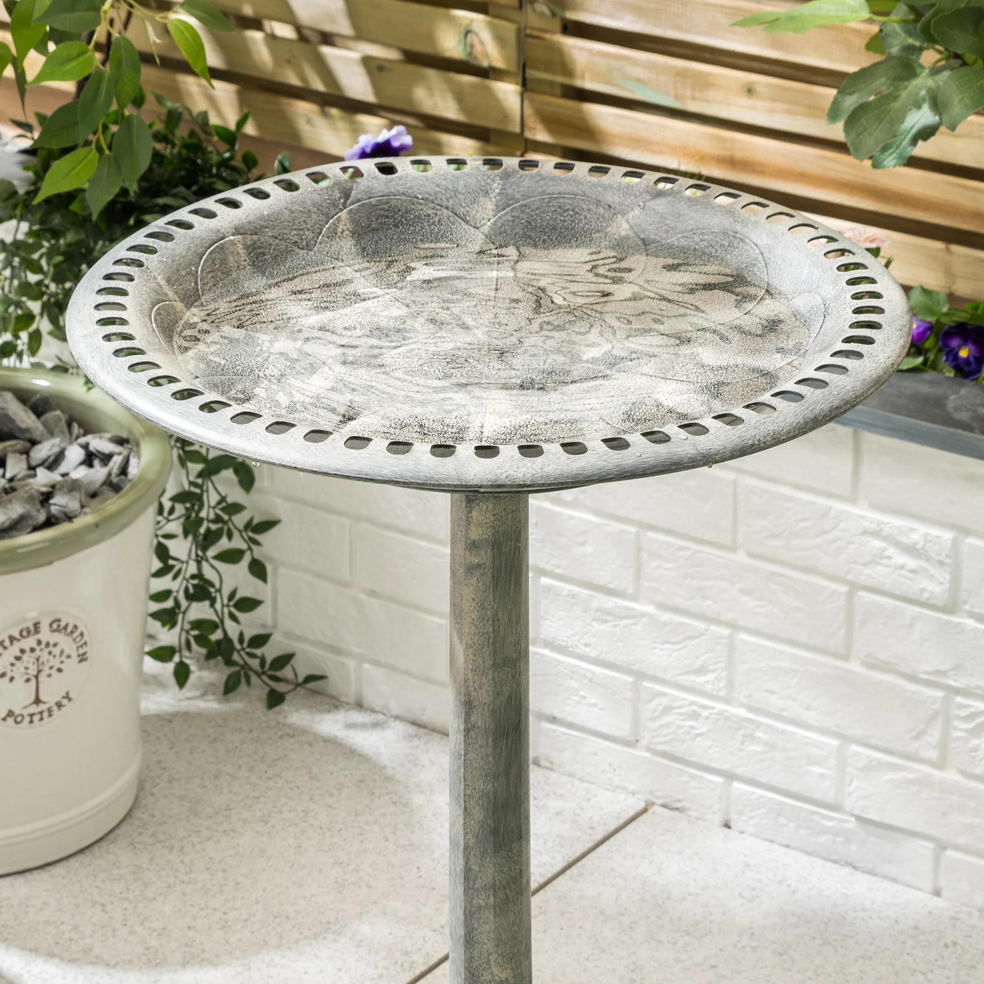 Resin Rustic Bird Bath - Image 11