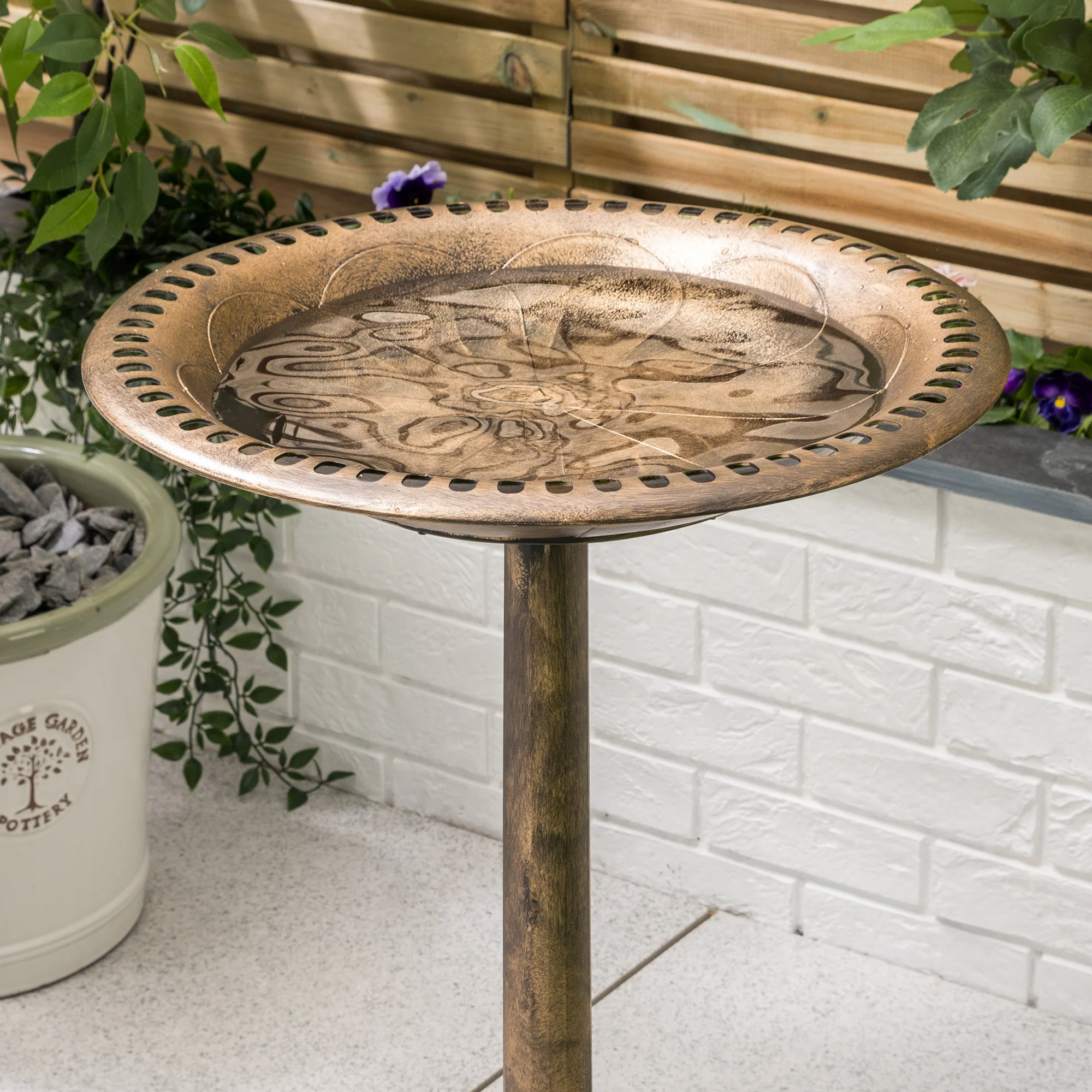 Resin Rustic Bird Bath - Image 3