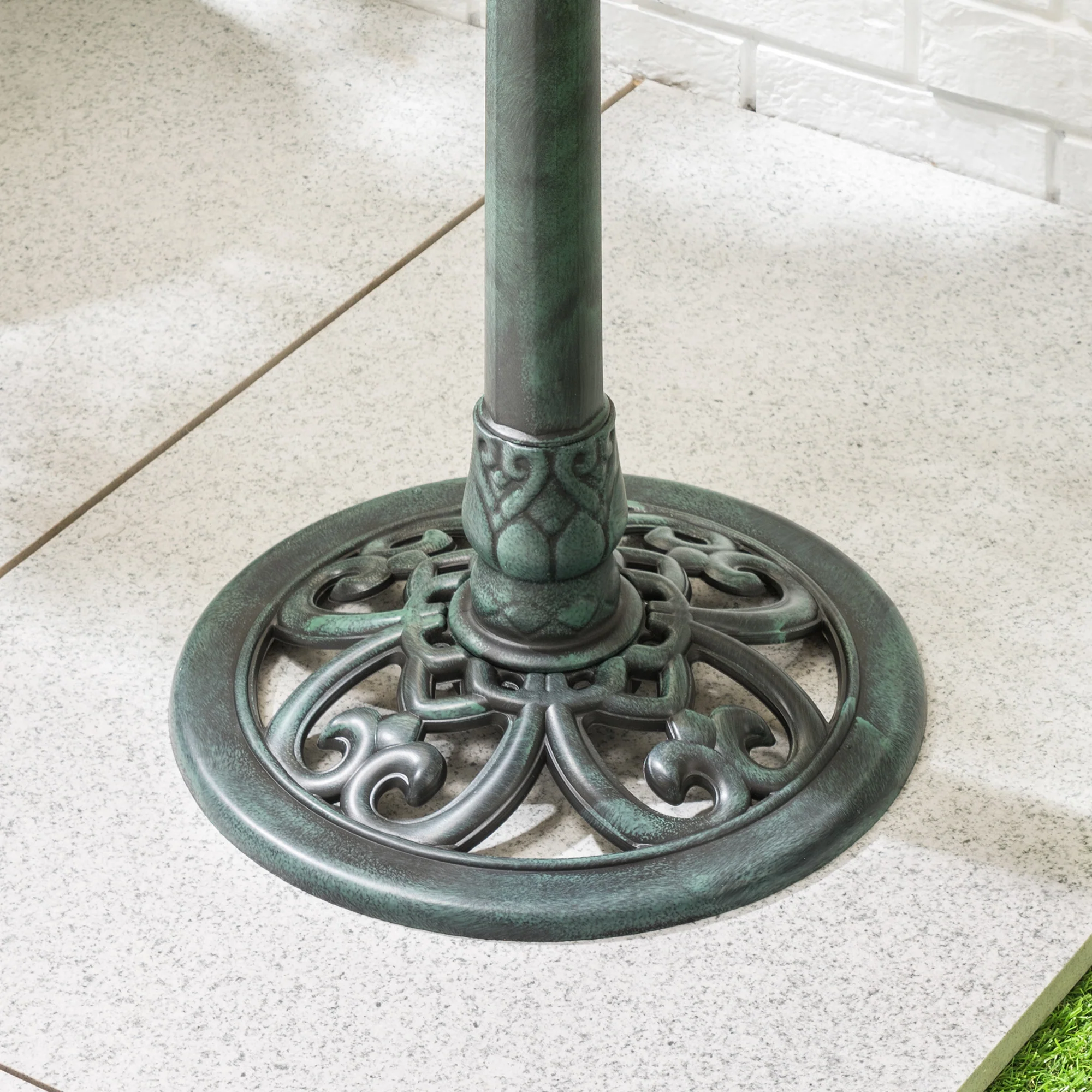 Resin Rustic Bird Bath - Image 6